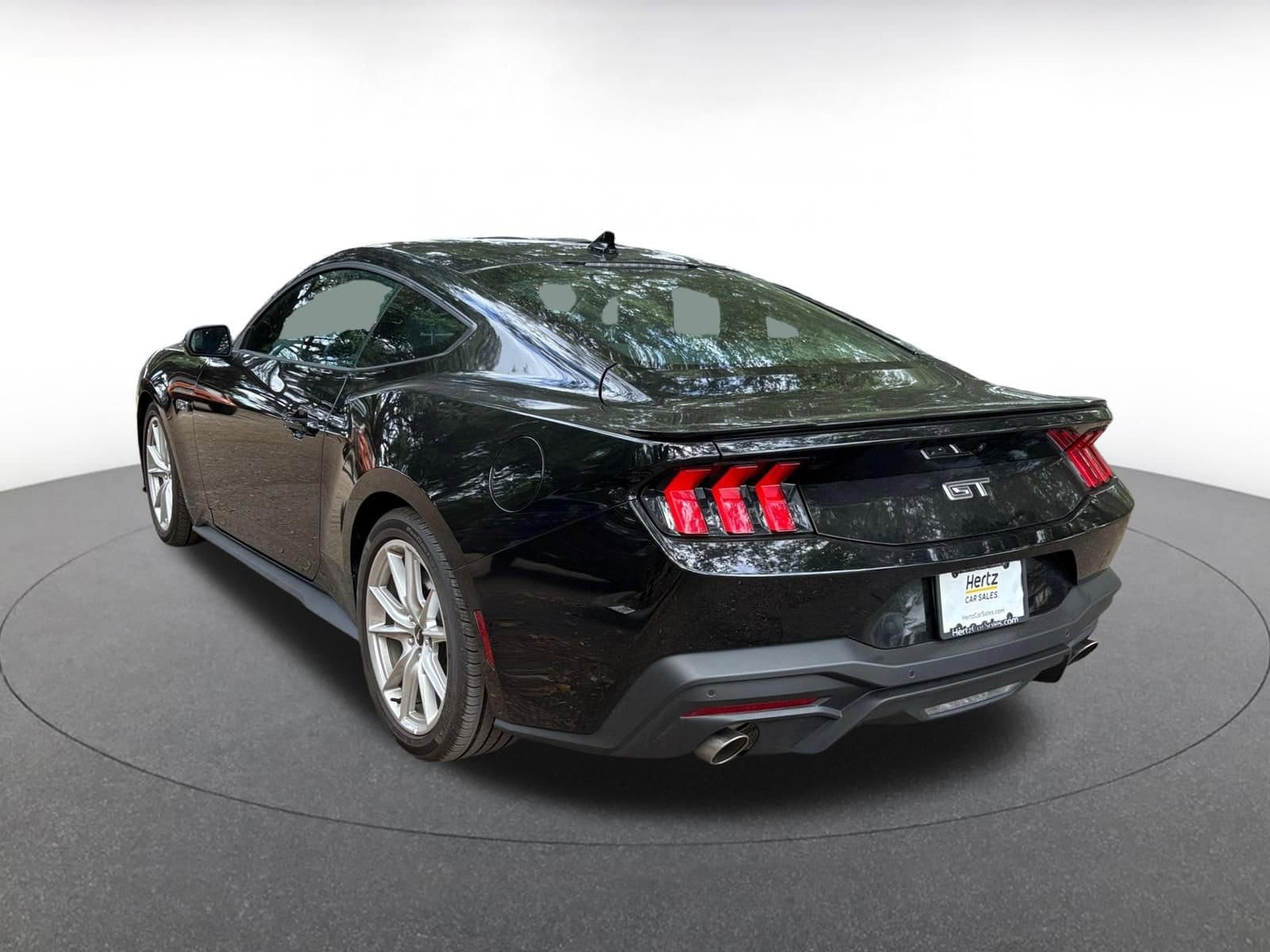 Thumbnail: 2025 Ford Mustang - 5