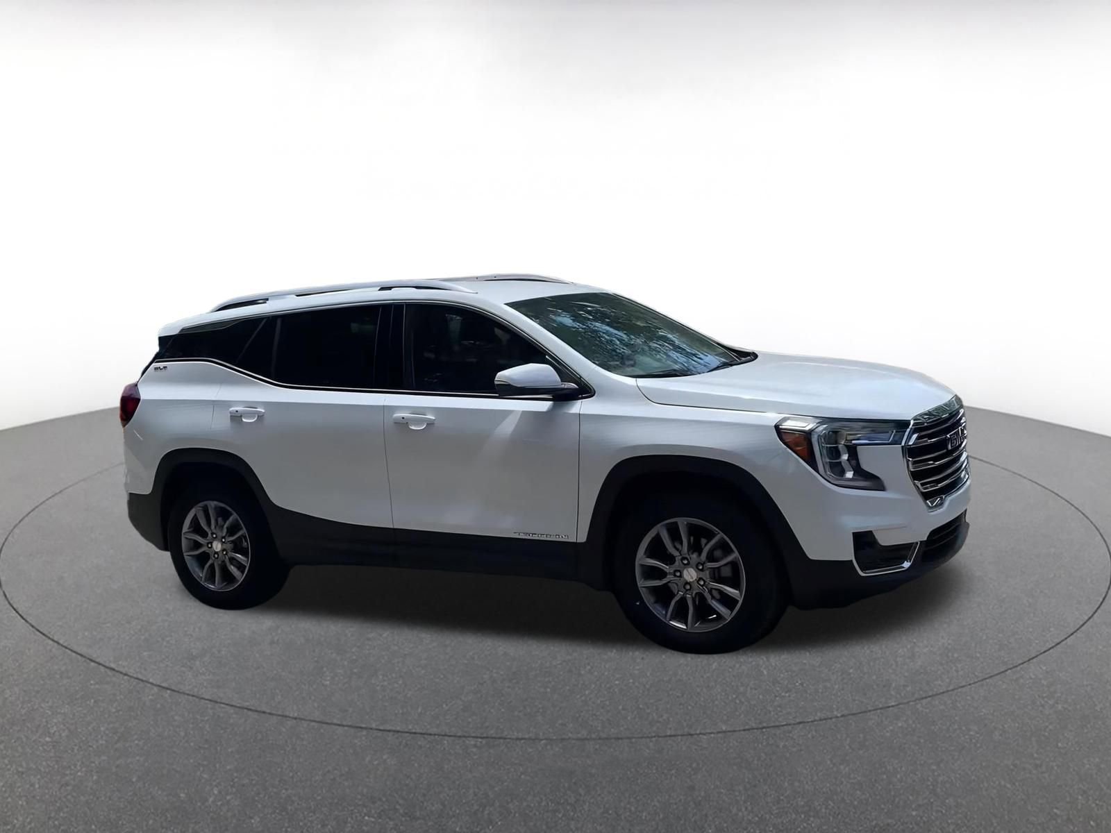 Thumbnail: 2024 GMC Terrain - 2
