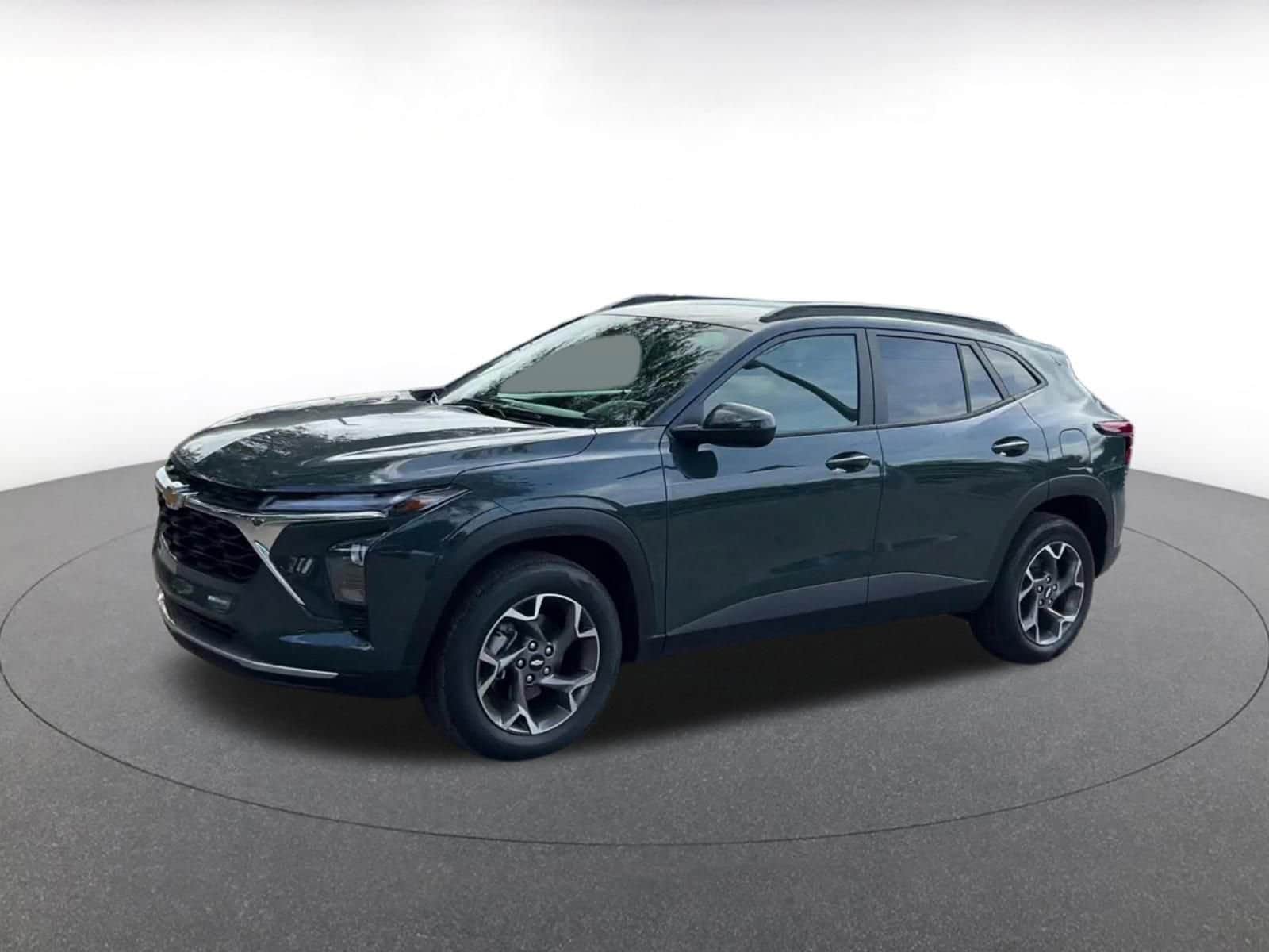 Thumbnail: 2025 Chevrolet Trax - 8