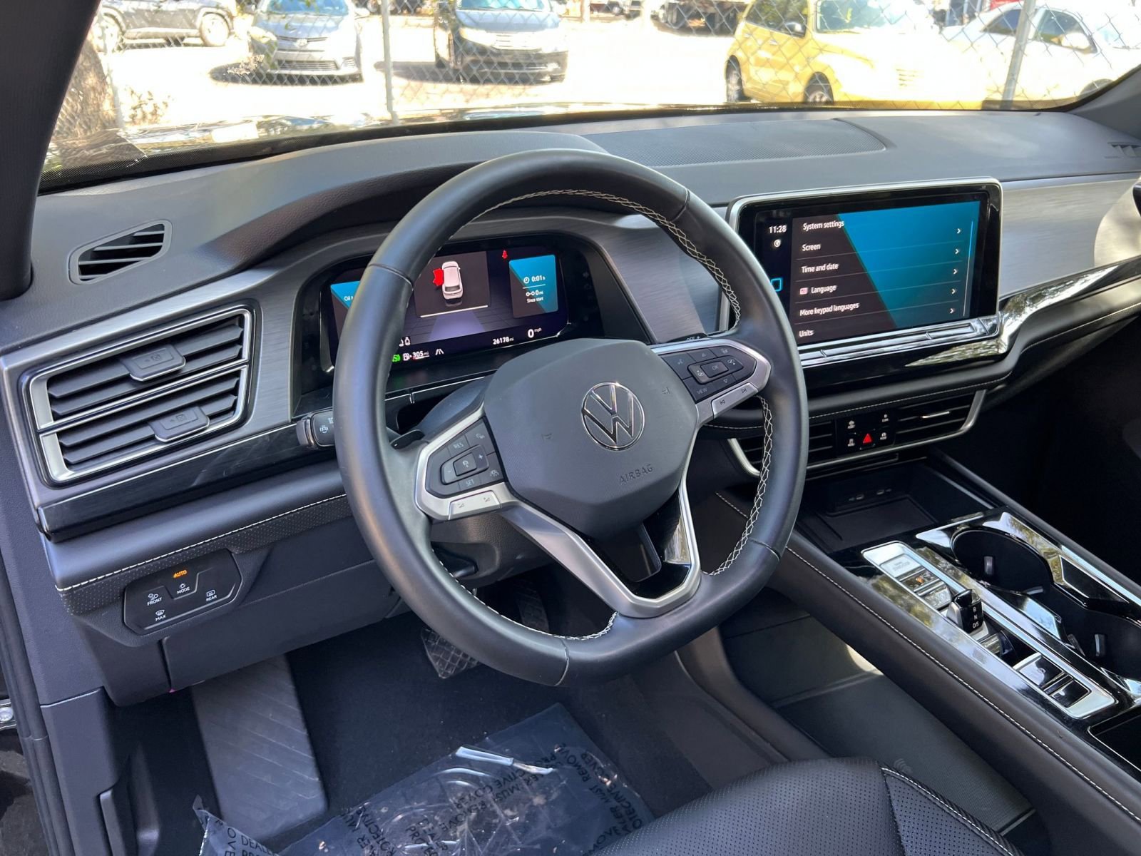 Thumbnail: 2025 Volkswagen Atlas - 33