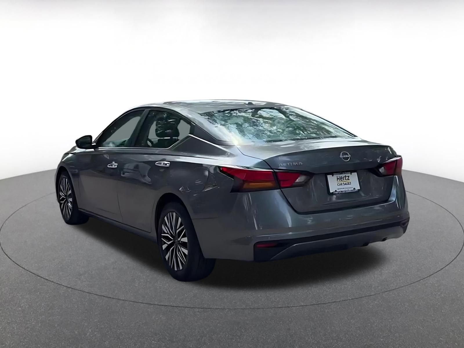 Thumbnail: 2025 Nissan Altima - 11