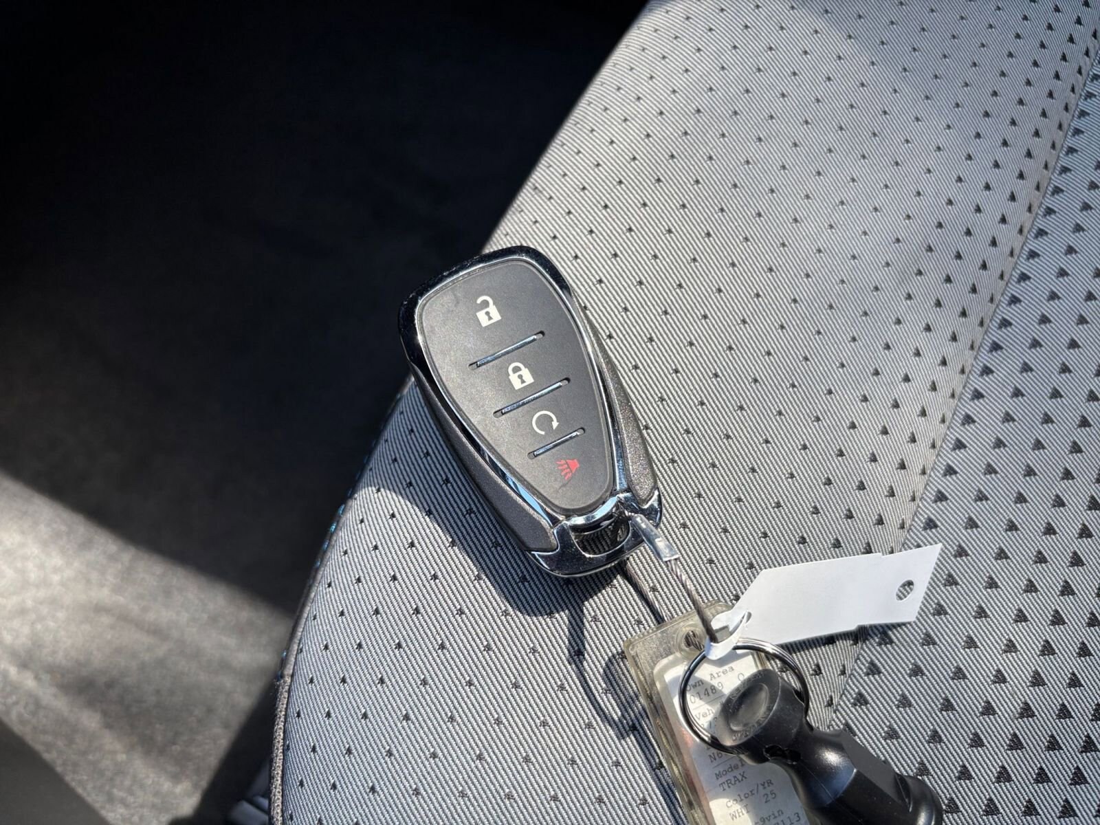 Thumbnail: 2025 Chevrolet Trax - 21