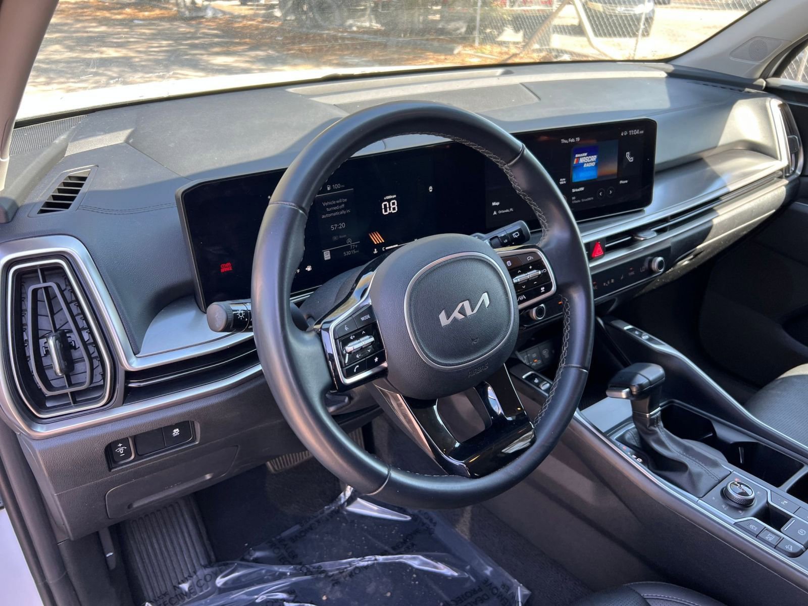 Thumbnail: 2024 Kia Sorento - 33