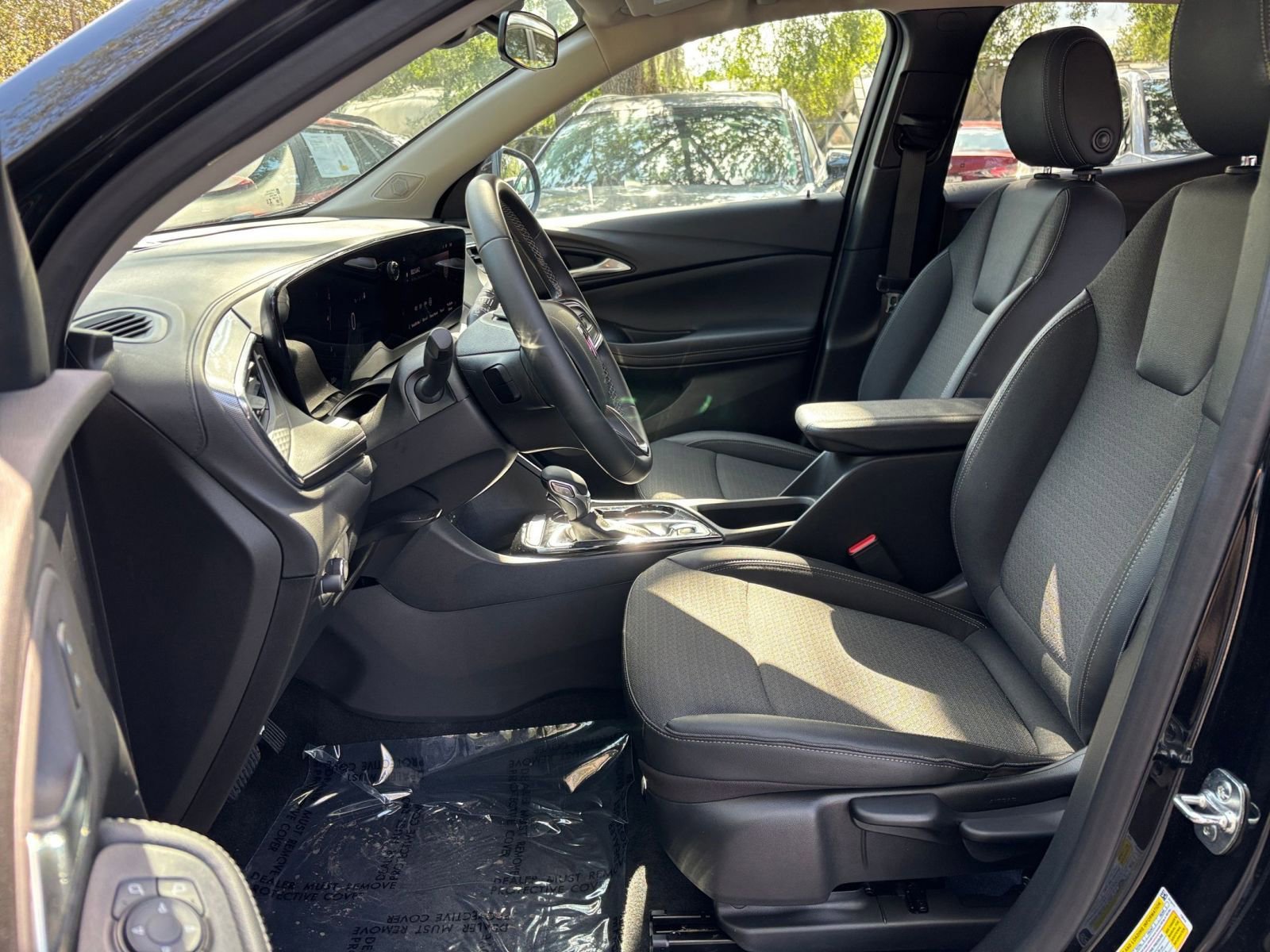 Thumbnail: 2025 Buick Encore GX - 25