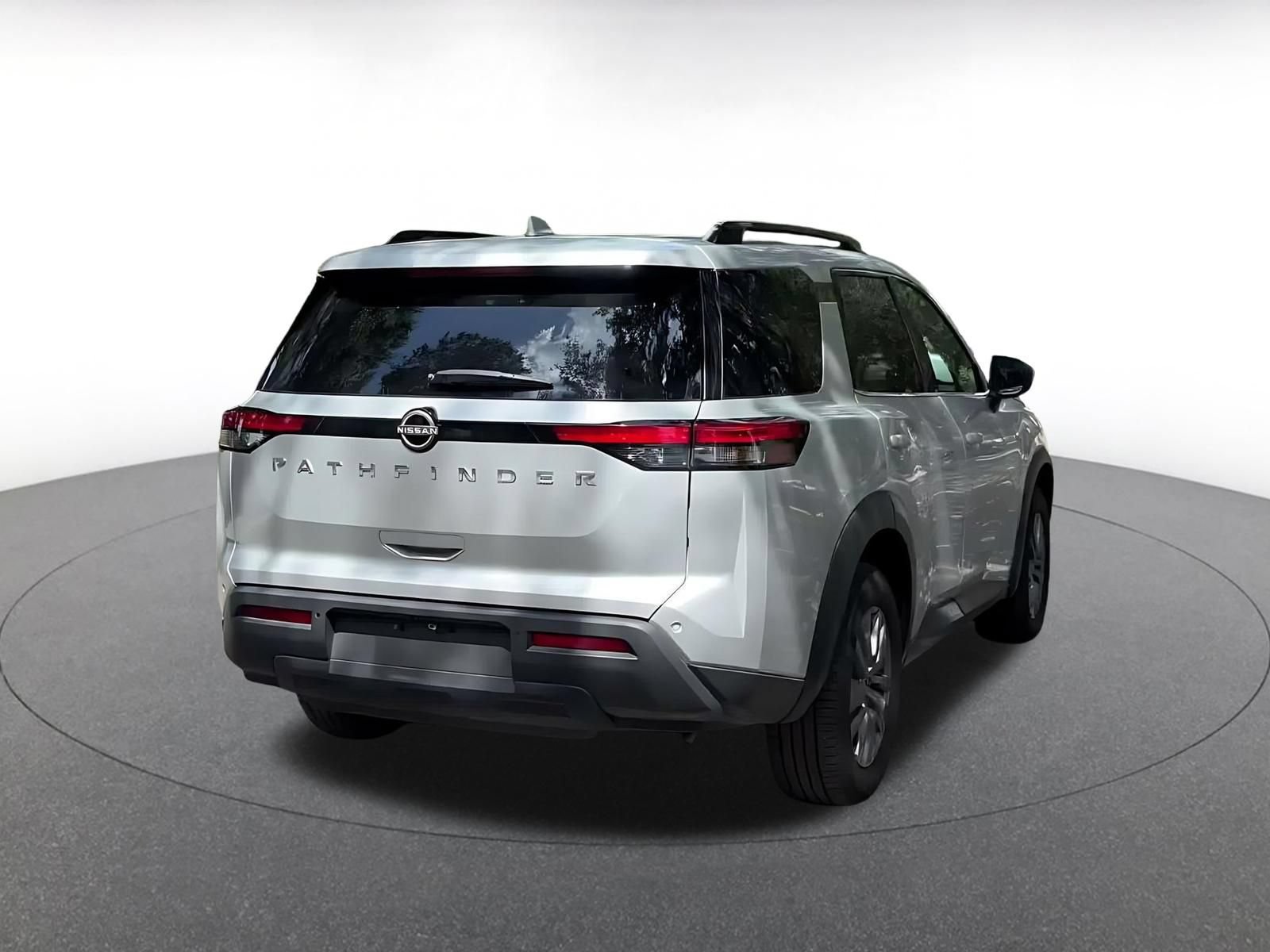Thumbnail: 2025 Nissan Pathfinder - 14