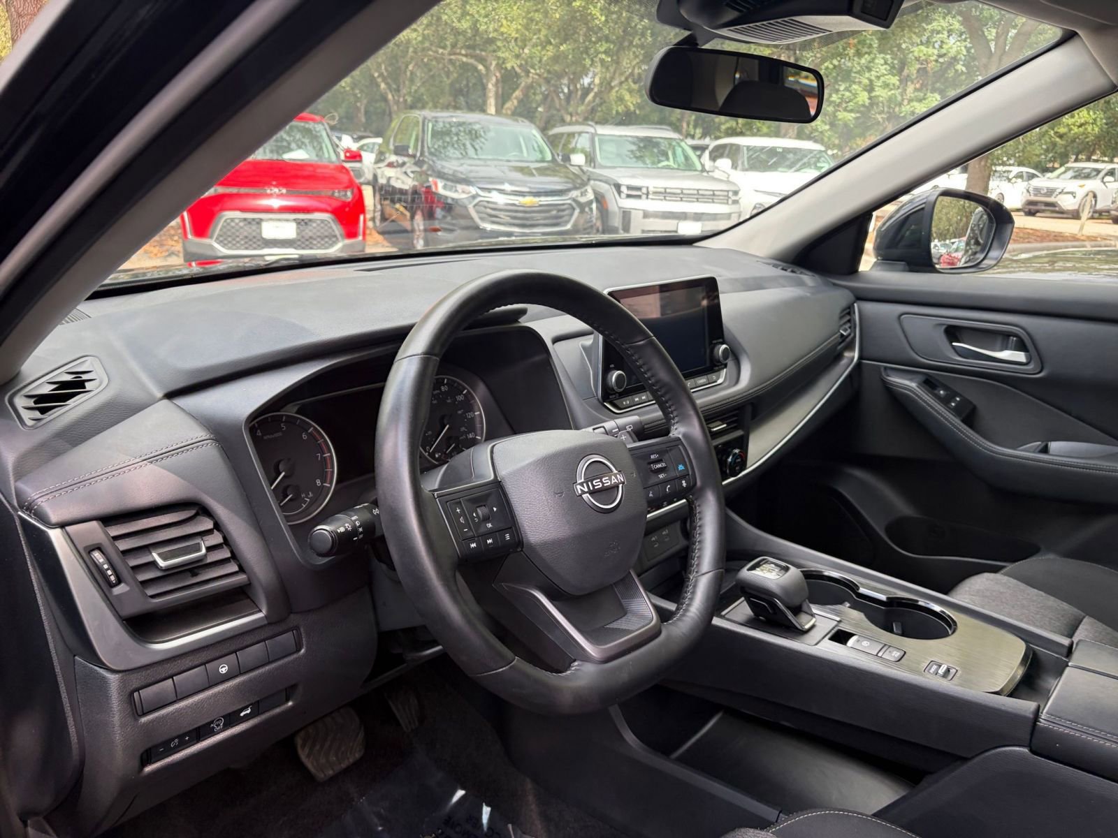 Thumbnail: 2025 Nissan Rogue - 35