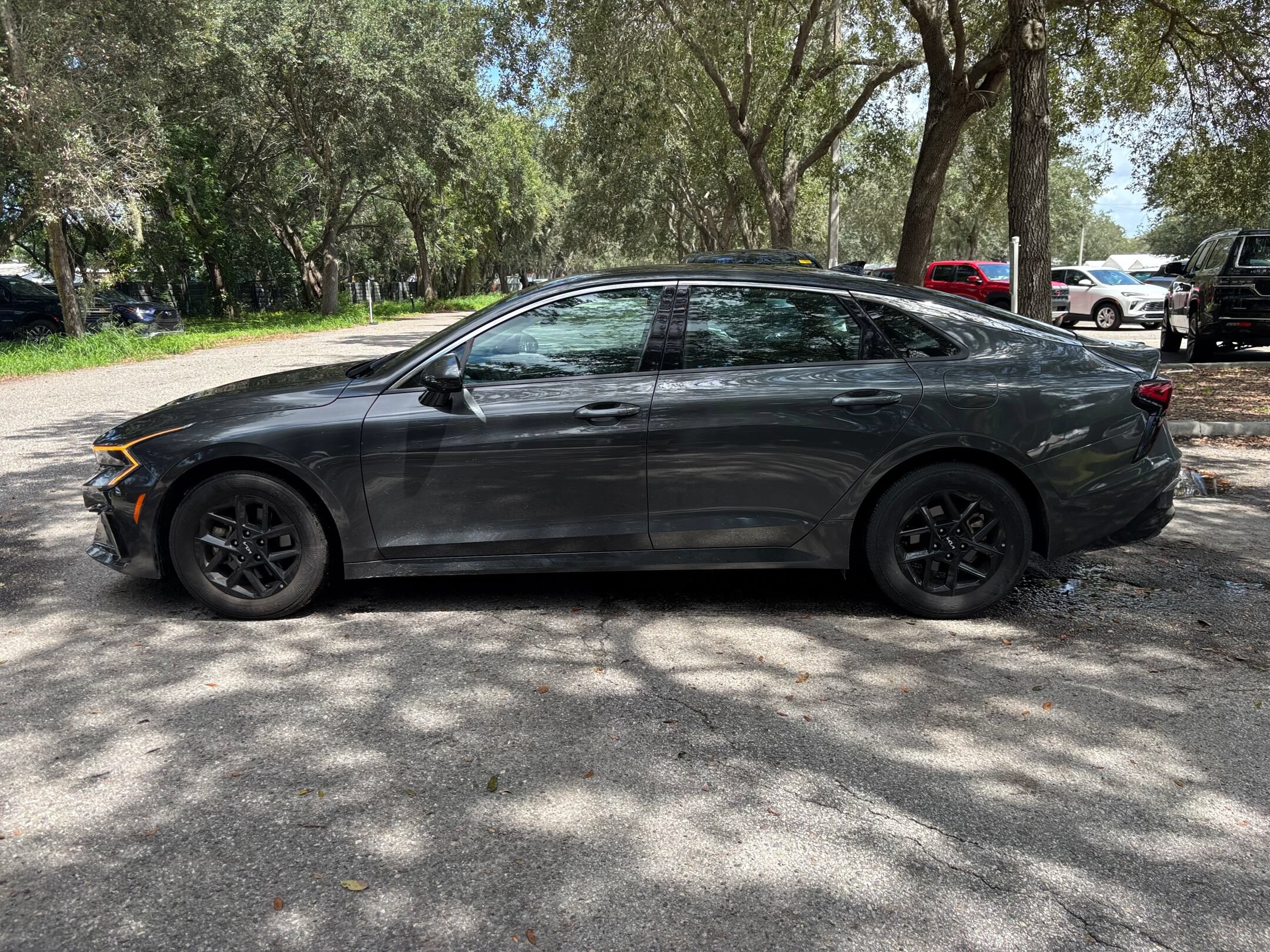 Thumbnail: 2025 Kia K5 - 18