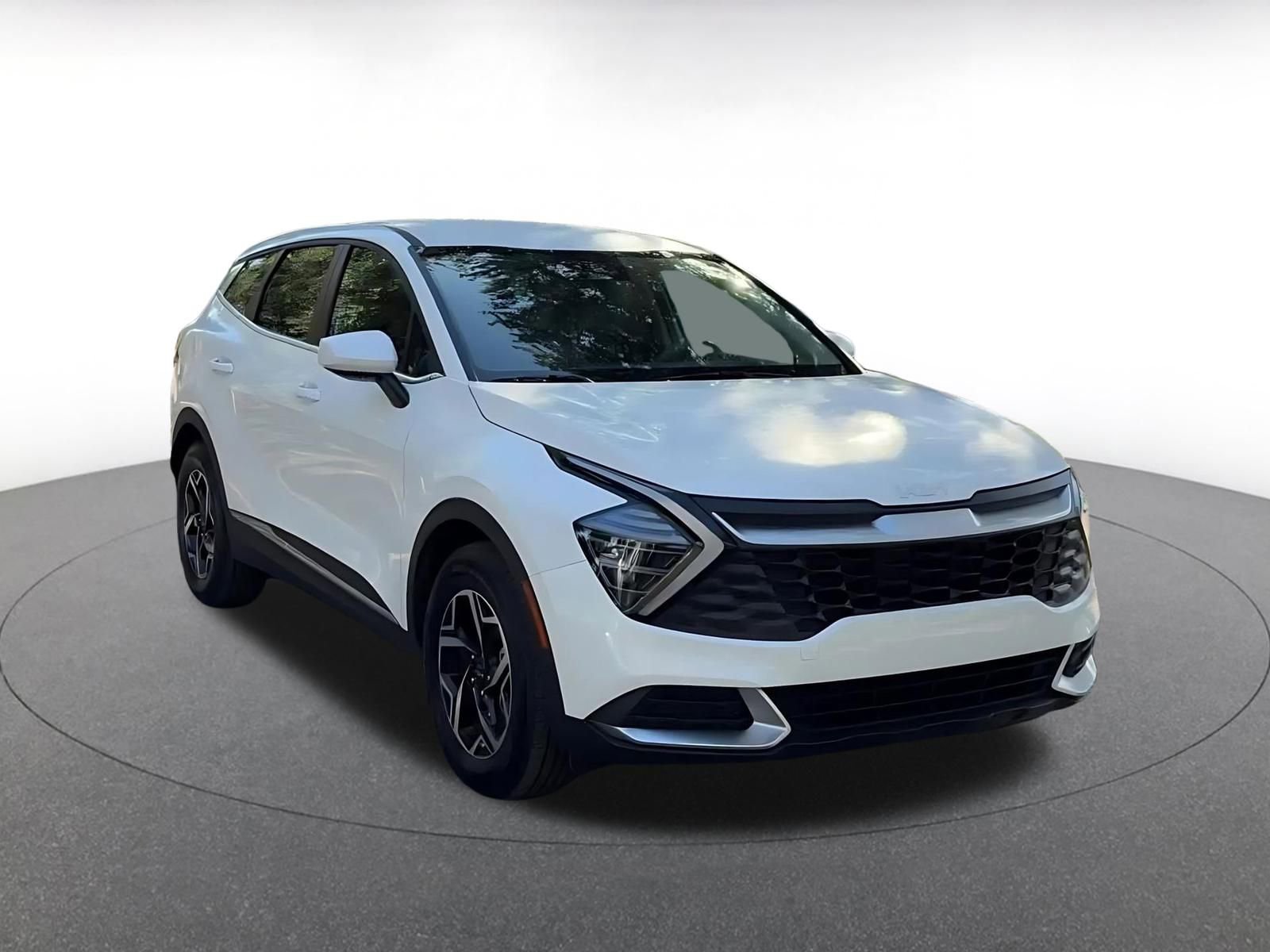 Thumbnail: 2025 Kia Sportage - 3