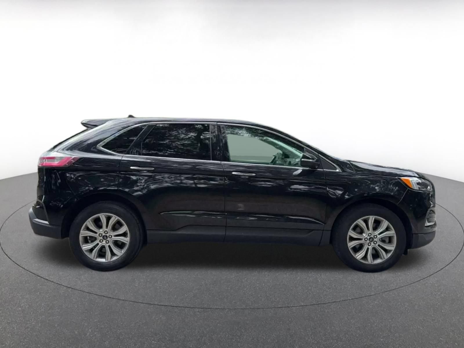 Thumbnail: 2022 Ford Edge - 14