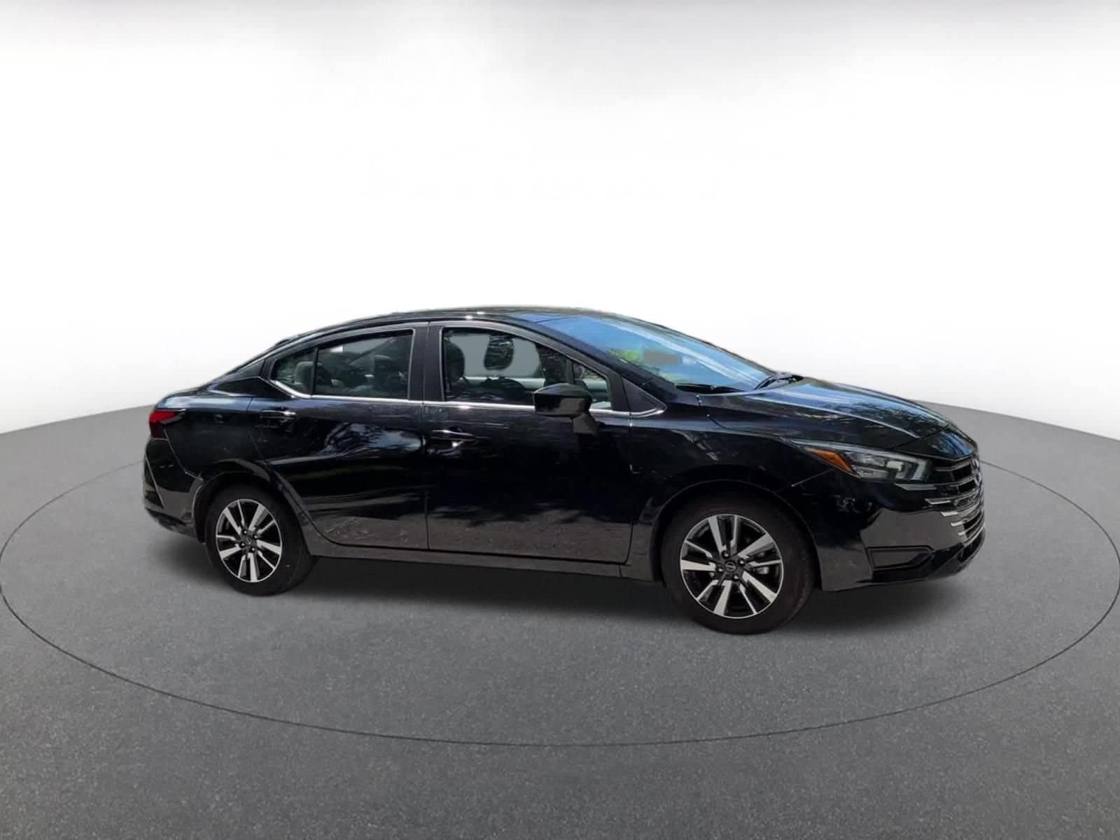 Thumbnail: 2025 Nissan Versa - 2