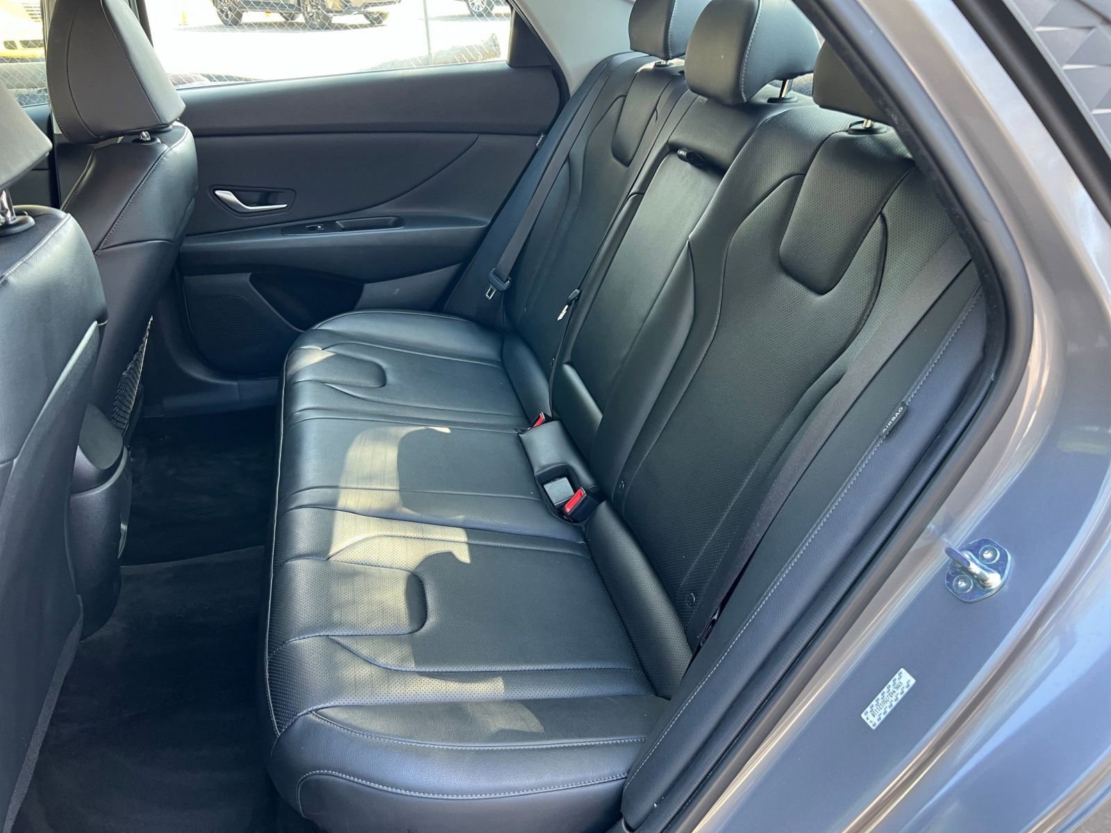 Thumbnail: 2025 Hyundai Elantra - 32