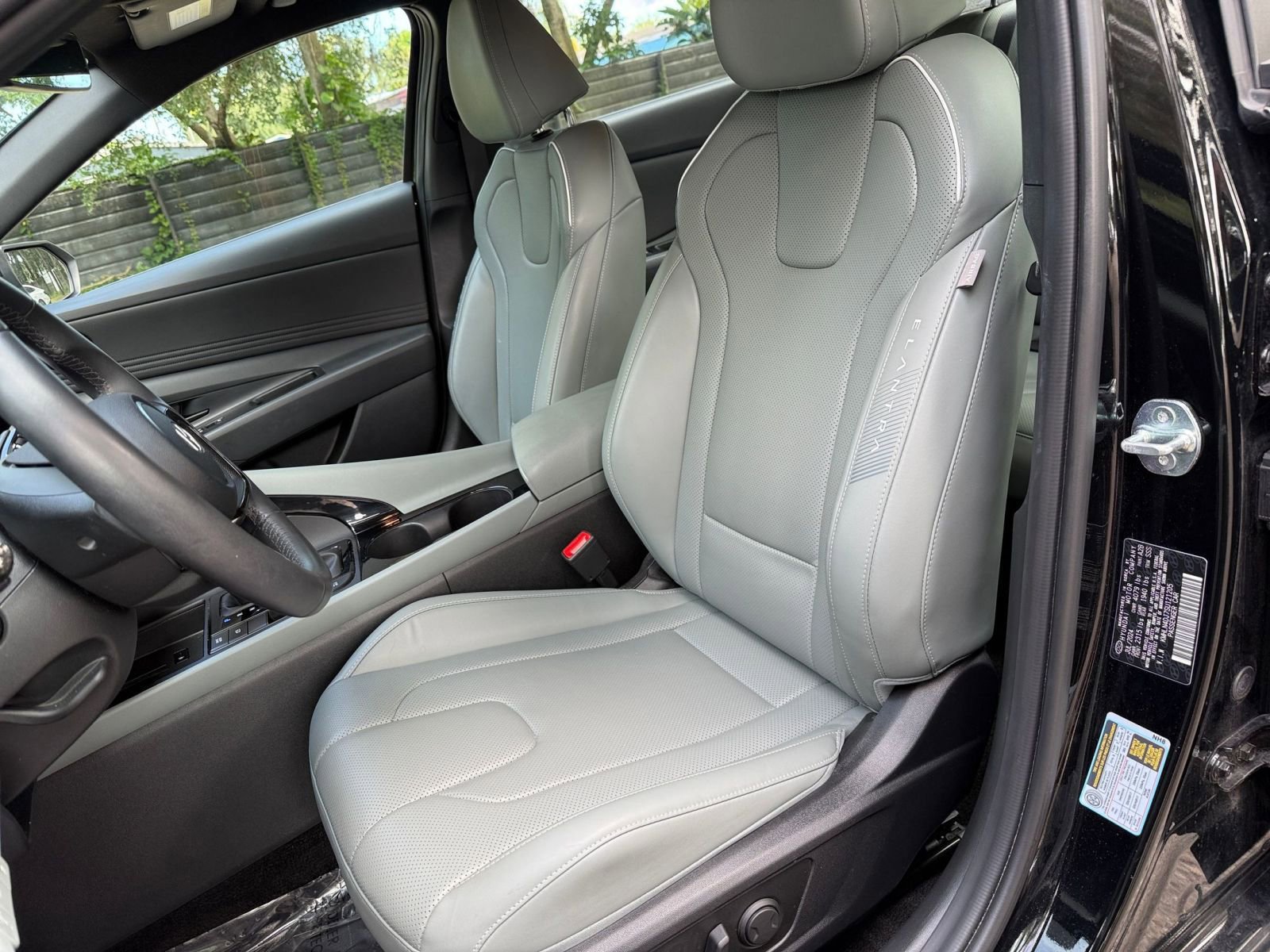 Thumbnail: 2025 Hyundai Elantra - 30