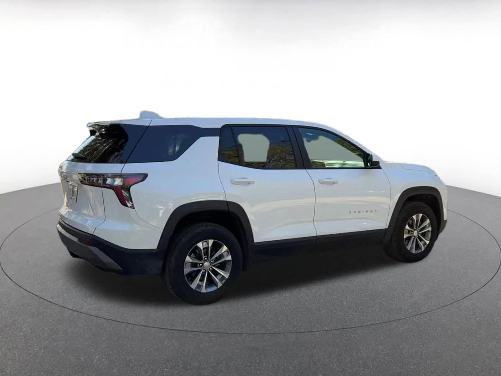 Thumbnail: 2025 Chevrolet Equinox - 15