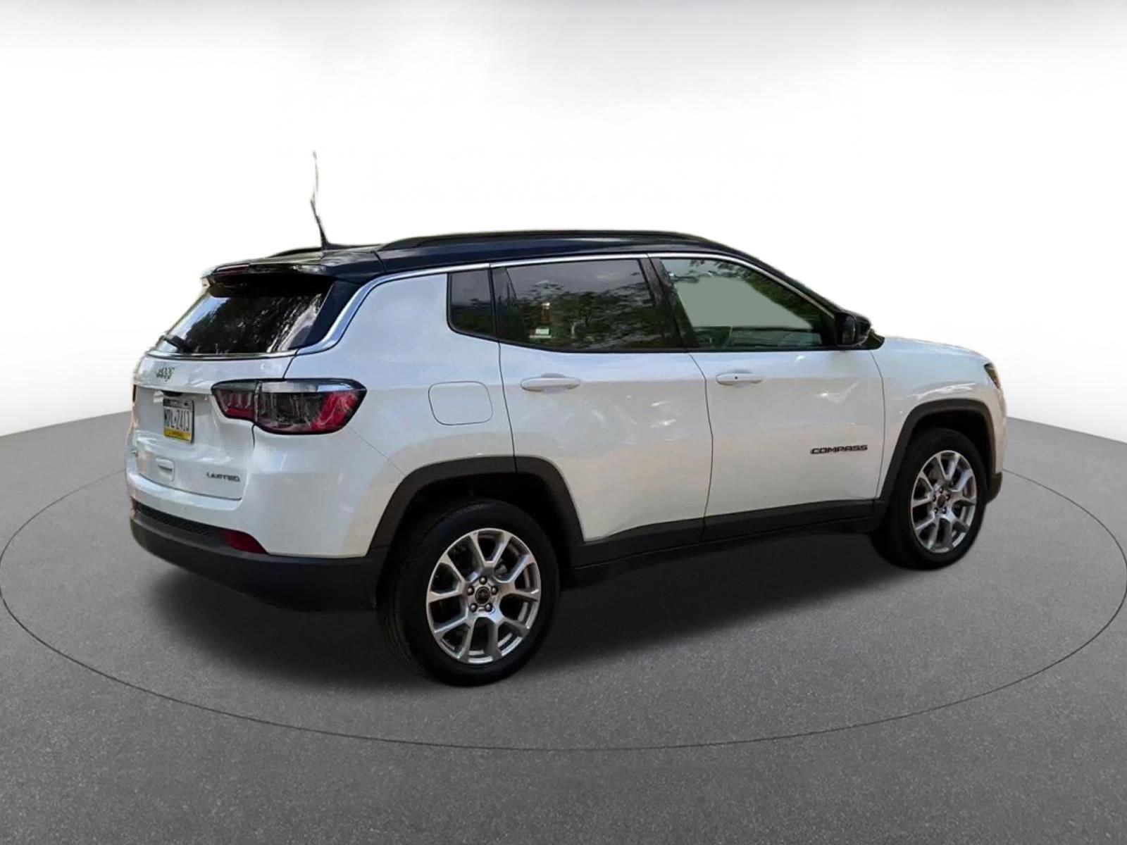 Thumbnail: 2025 Jeep Compass - 14