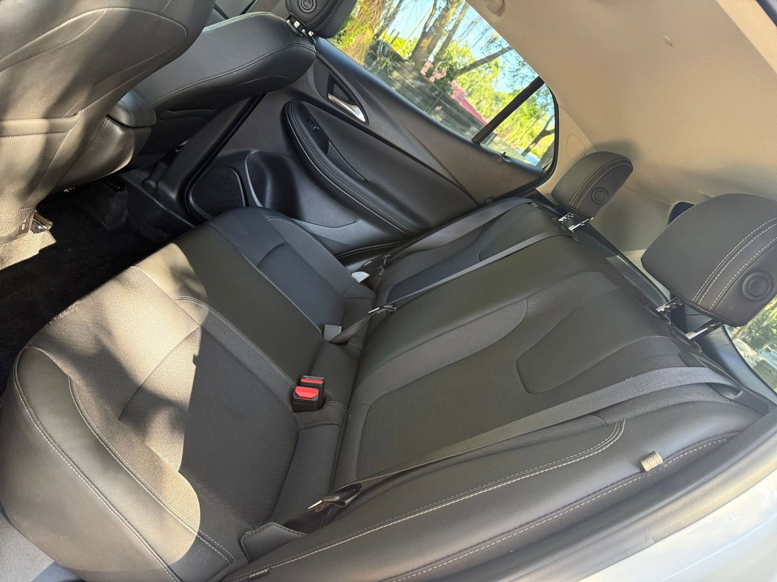 Thumbnail: 2025 Buick Encore GX - 31