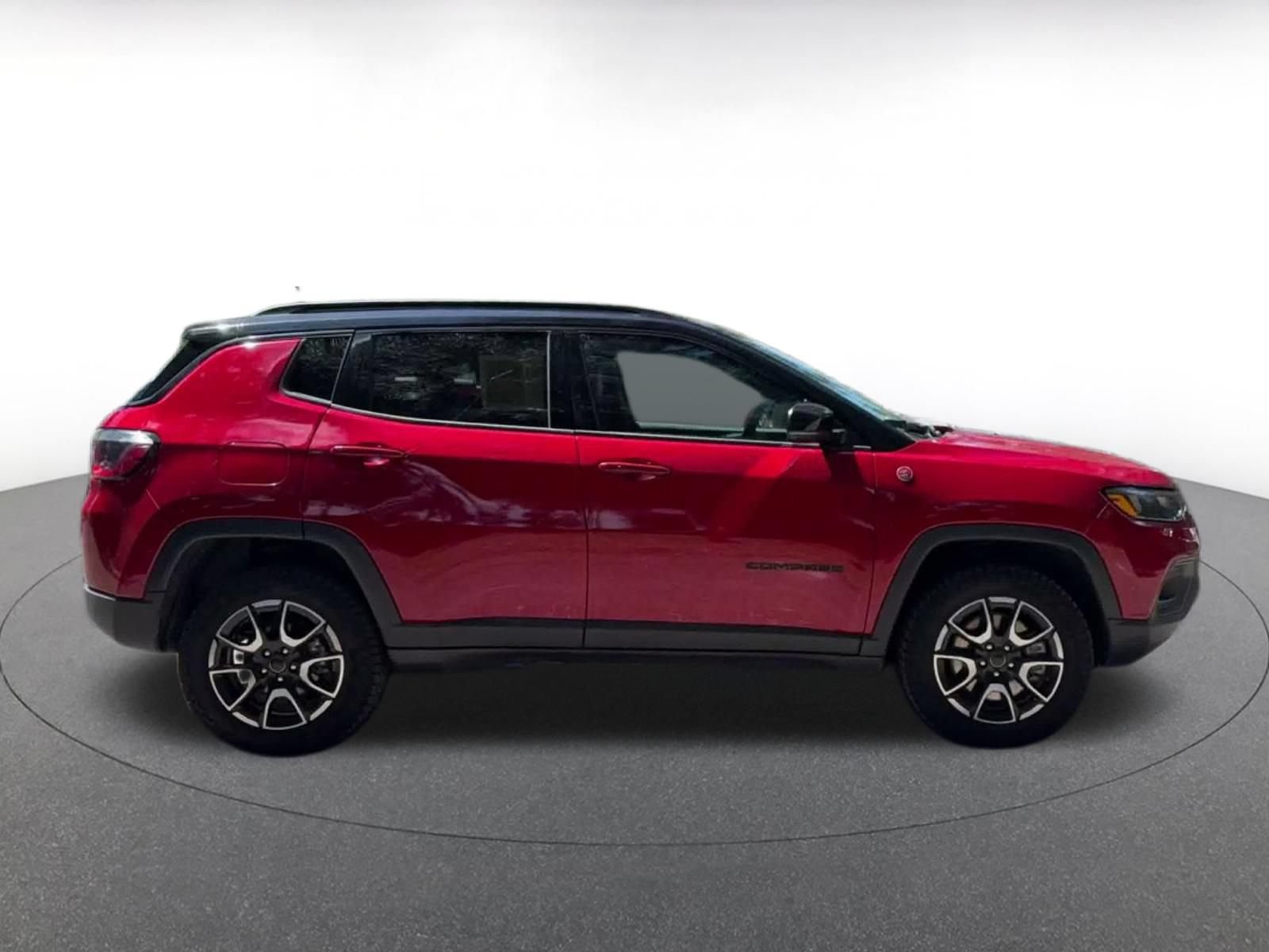 Thumbnail: 2025 Jeep Compass - 15