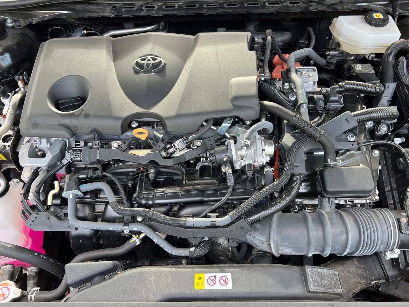 Thumbnail: 2025 Toyota Camry - 25