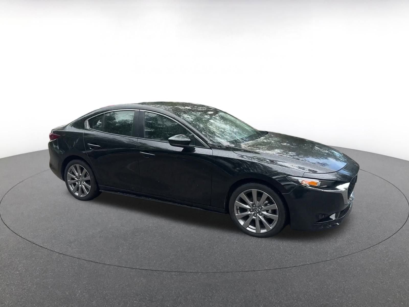 Thumbnail: 2025 Mazda Mazda3 - 2