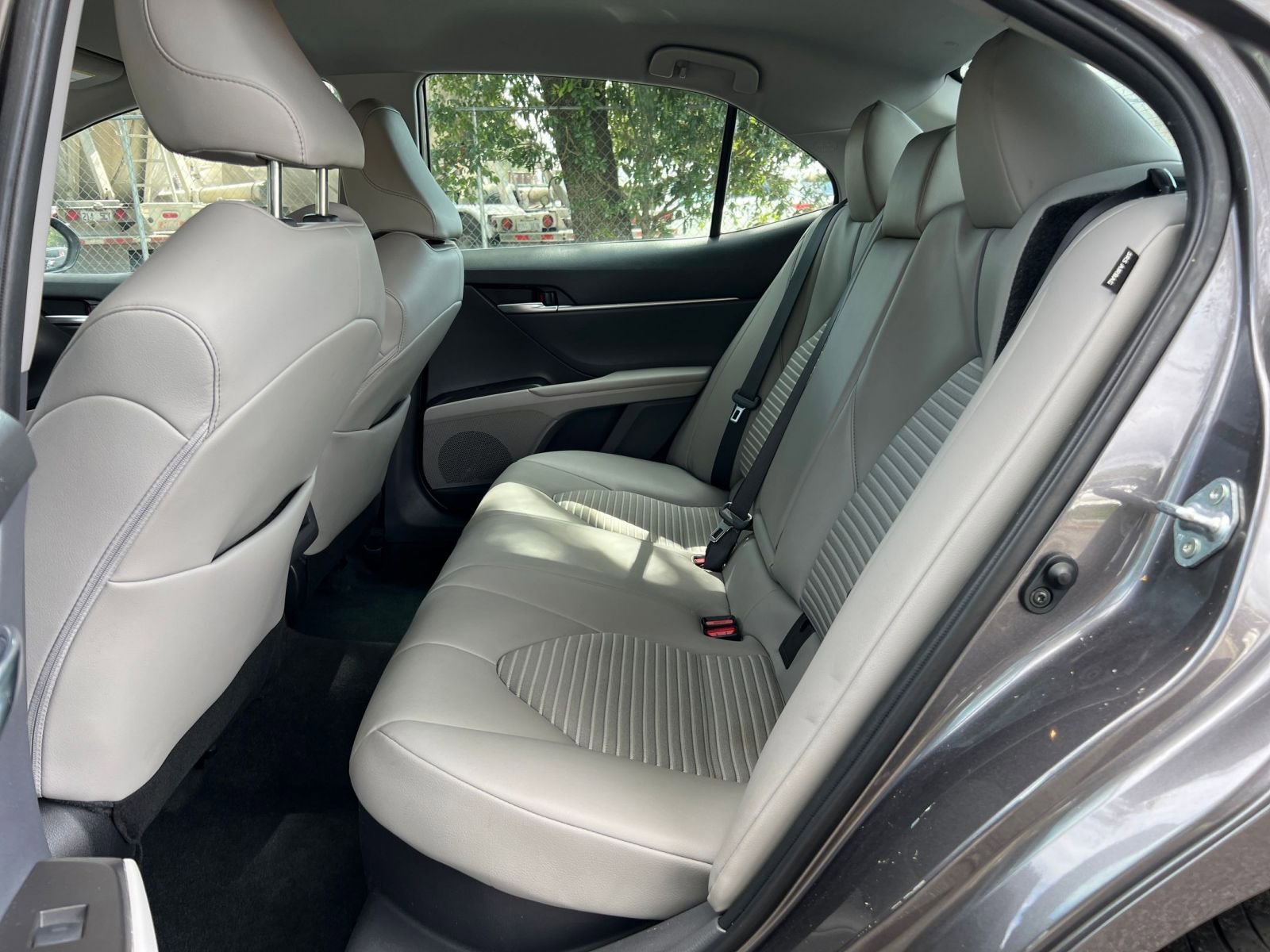 Thumbnail: 2023 Toyota Camry - 20