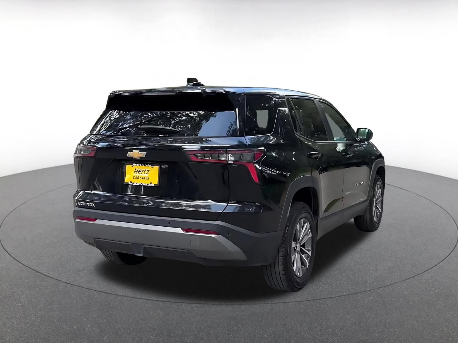 Thumbnail: 2025 Chevrolet Equinox - 11
