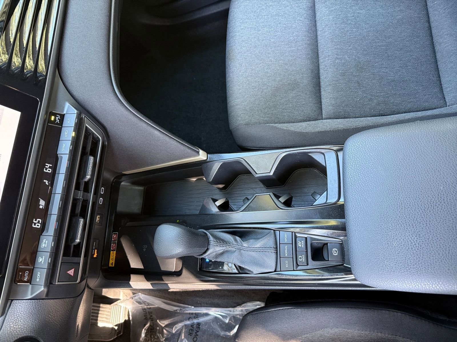 Thumbnail: 2025 Toyota Camry - 35