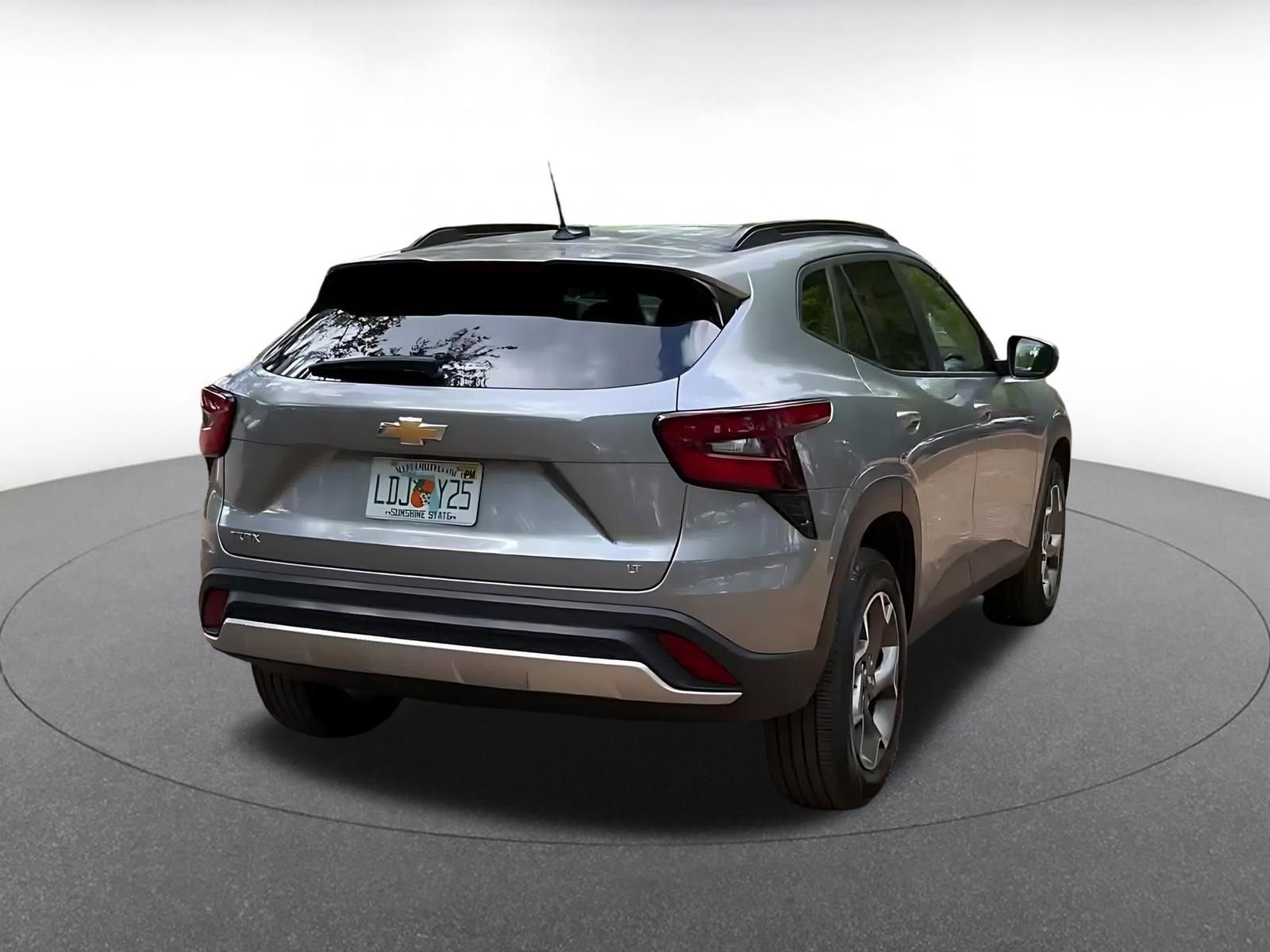 Thumbnail: 2025 Chevrolet Trax - 14