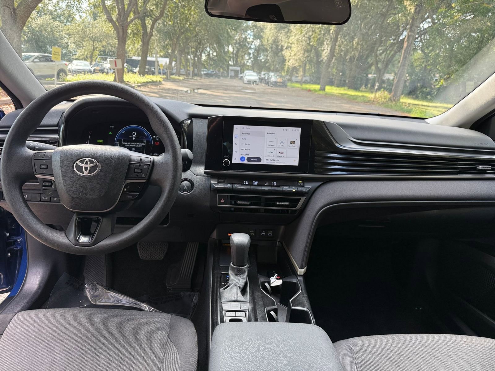 Thumbnail: 2025 Toyota Camry - 27