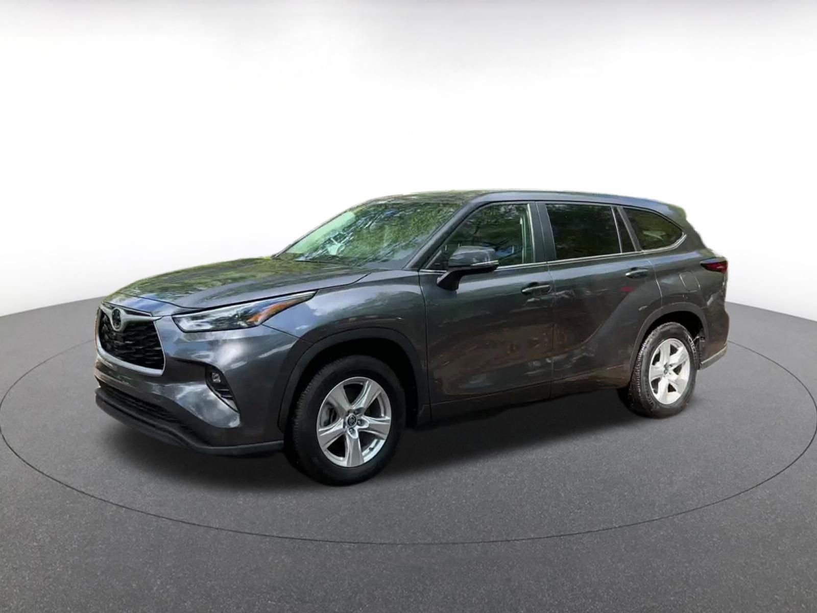 Thumbnail: 2025 Toyota Highlander - 8