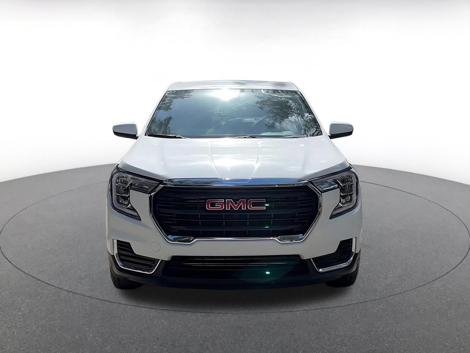 Thumbnail: 2024 GMC Terrain - 4