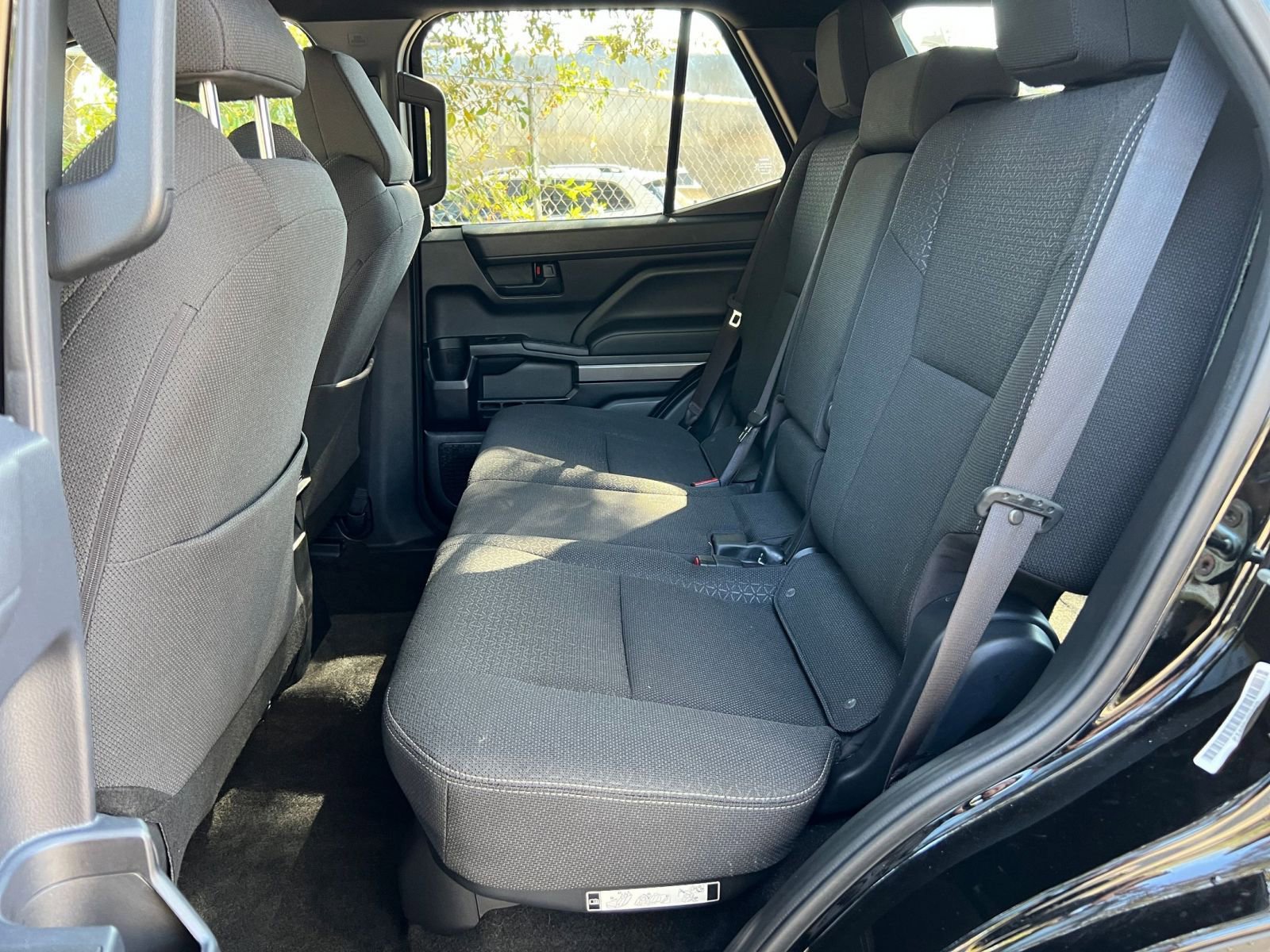 Thumbnail: 2025 Toyota 4Runner - 33