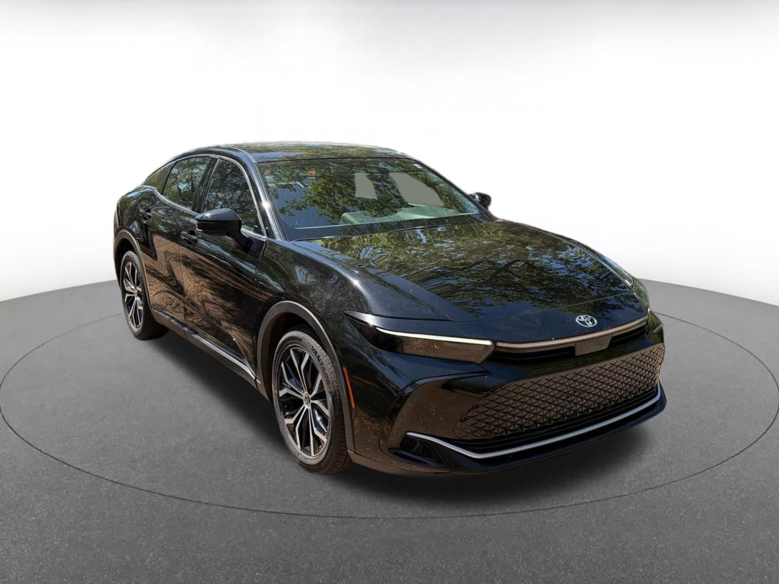 Thumbnail: 2025 Toyota Crown - 1