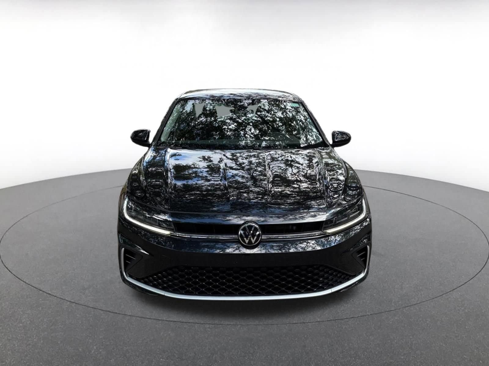 Thumbnail: 2025 Volkswagen Jetta - 2