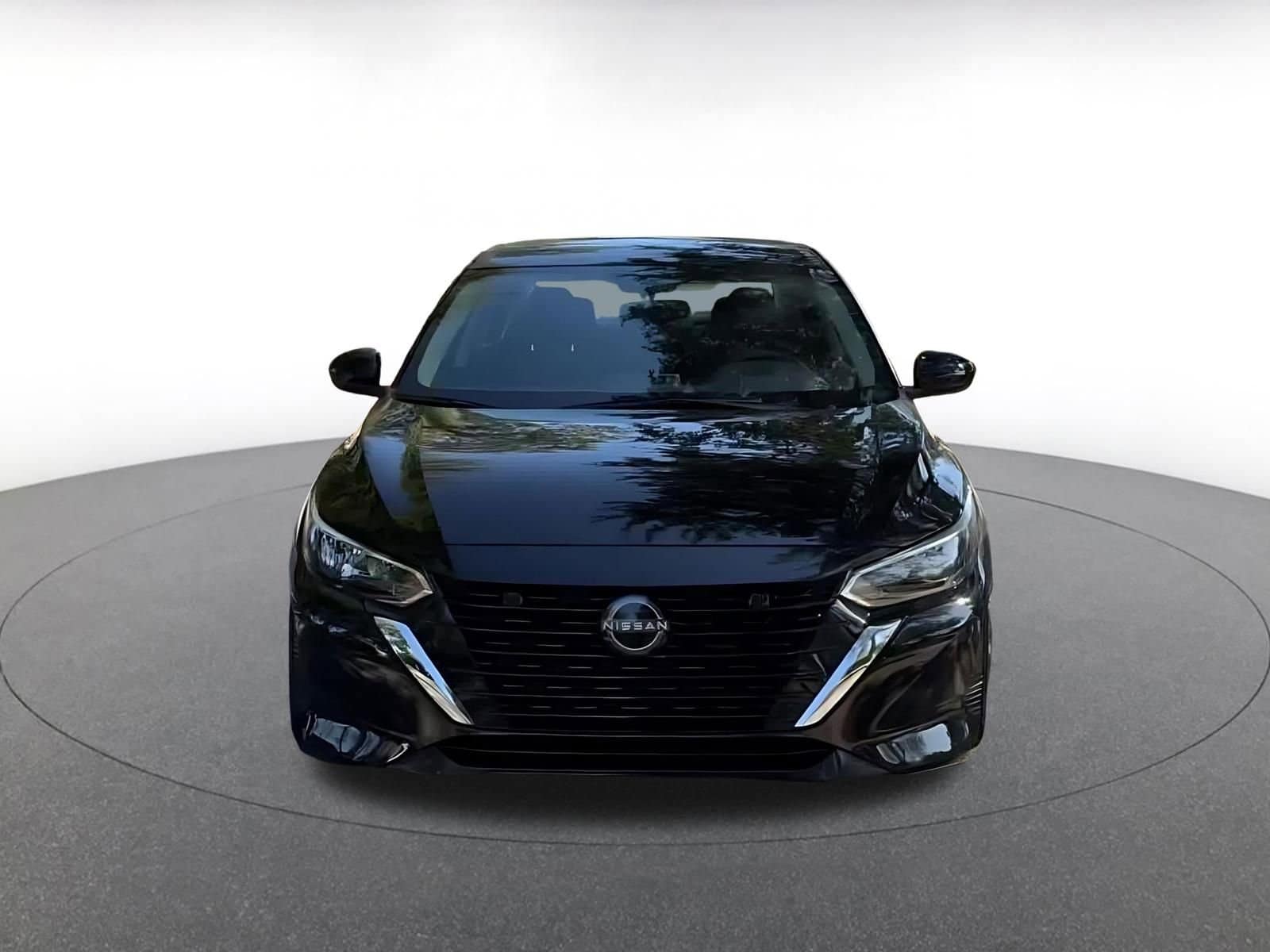 Thumbnail: 2025 Nissan Sentra - 10