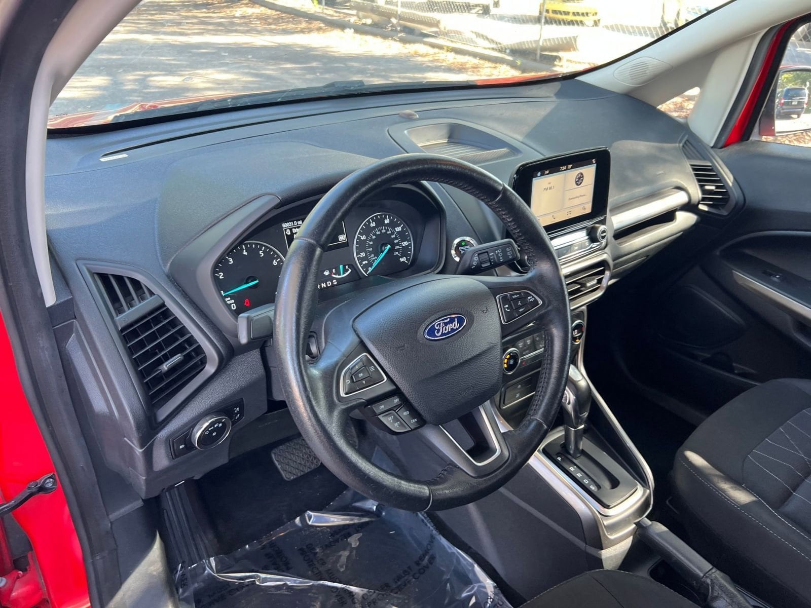 Thumbnail: 2018 Ford EcoSport - 28