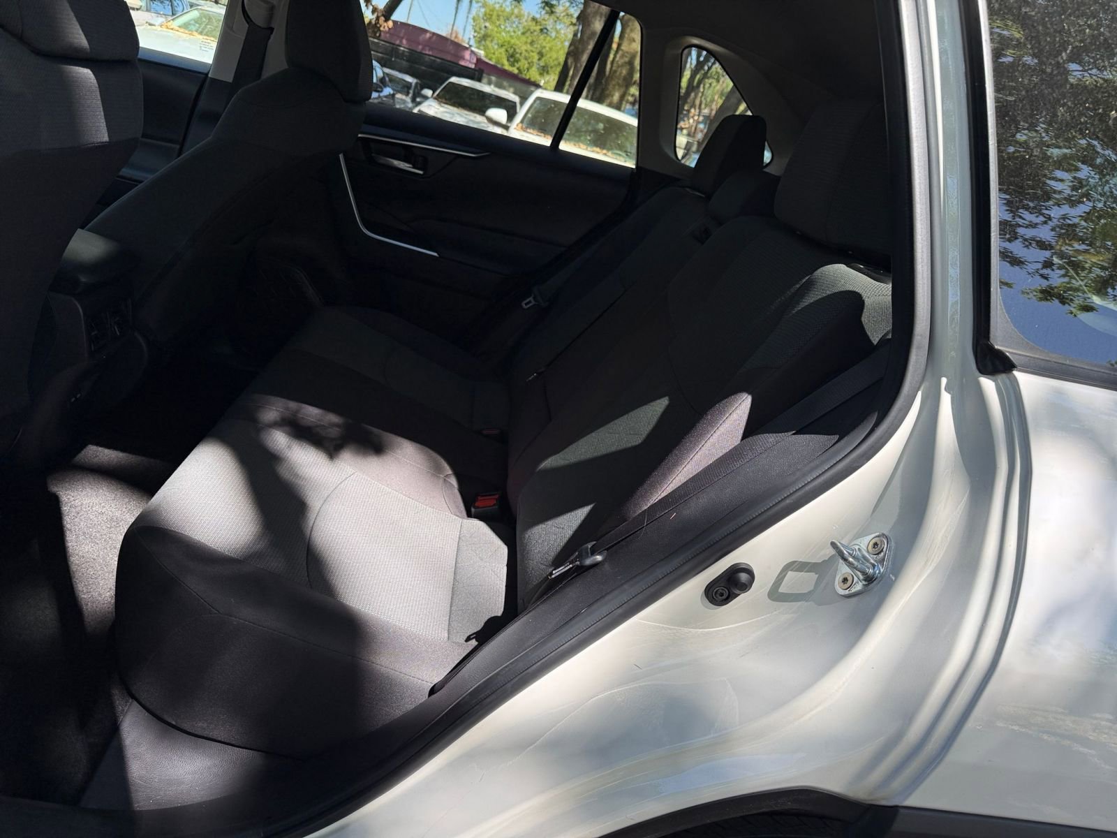 Thumbnail: 2025 Toyota RAV4 - 33