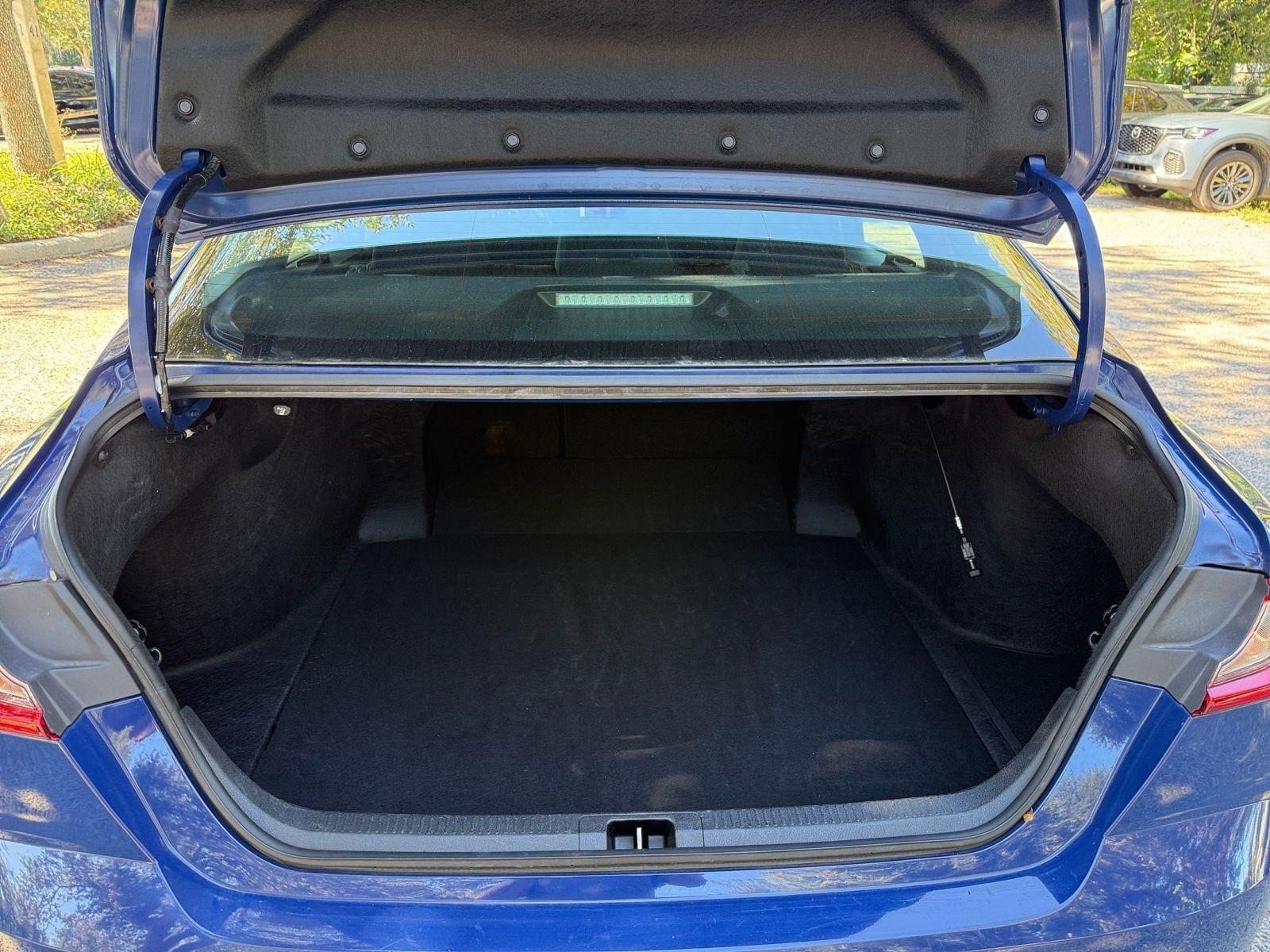 Thumbnail: 2025 Toyota Camry - 24