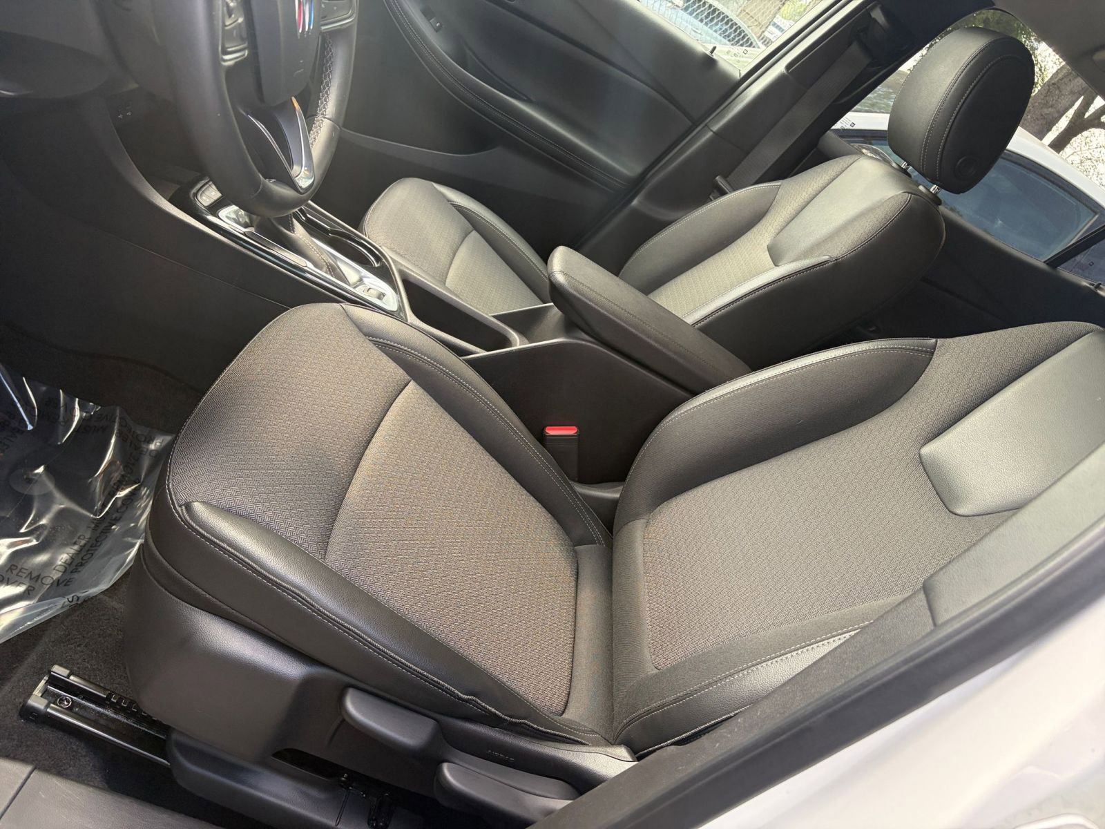 Thumbnail: 2025 Buick Encore GX - 34