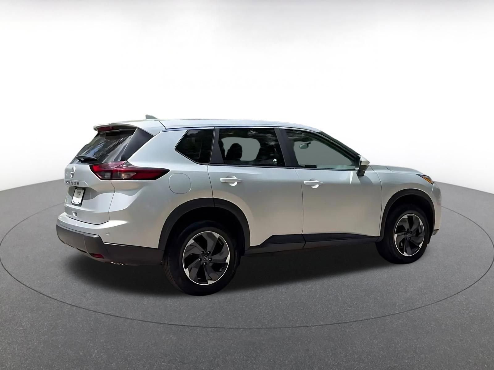 Thumbnail: 2025 Nissan Rogue - 15
