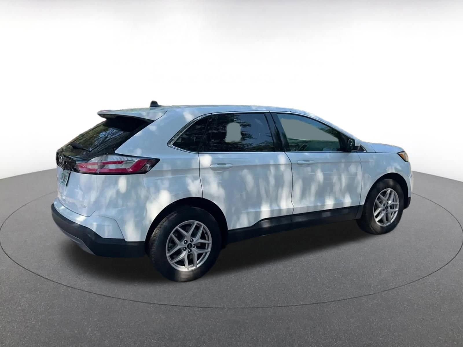 Thumbnail: 2024 Ford Edge - 15