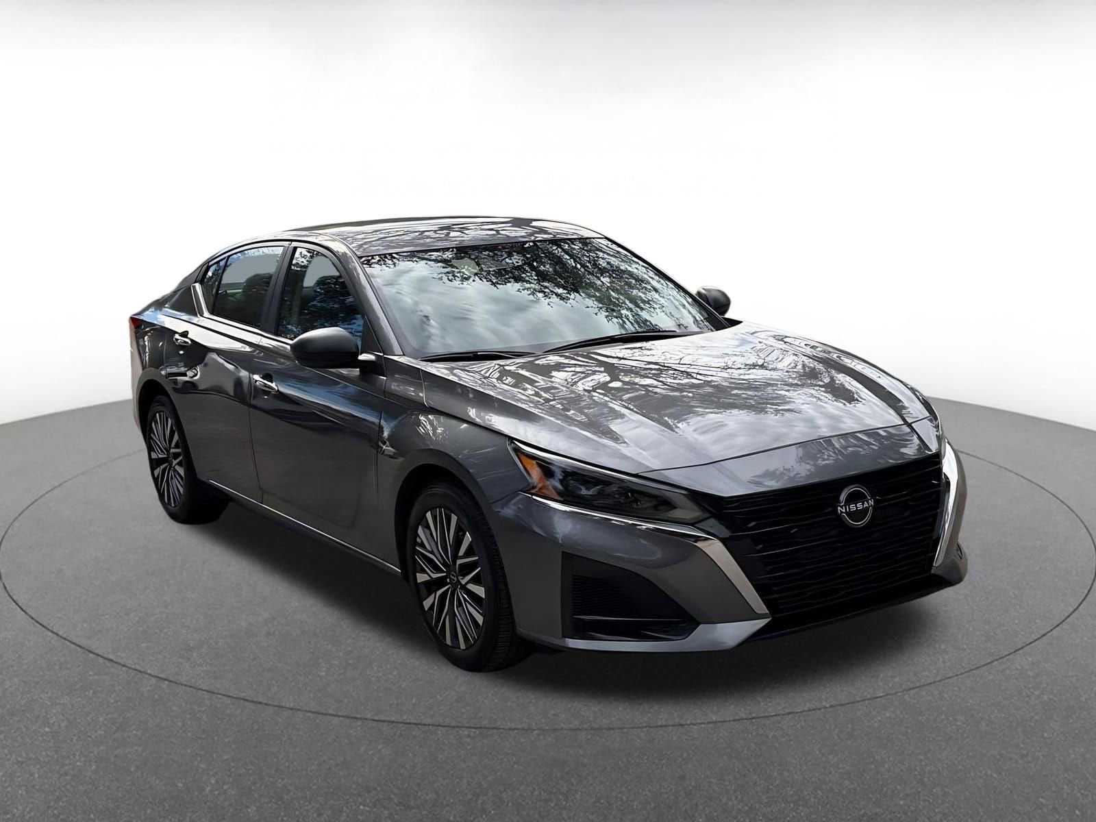 Thumbnail: 2025 Nissan Altima - 1