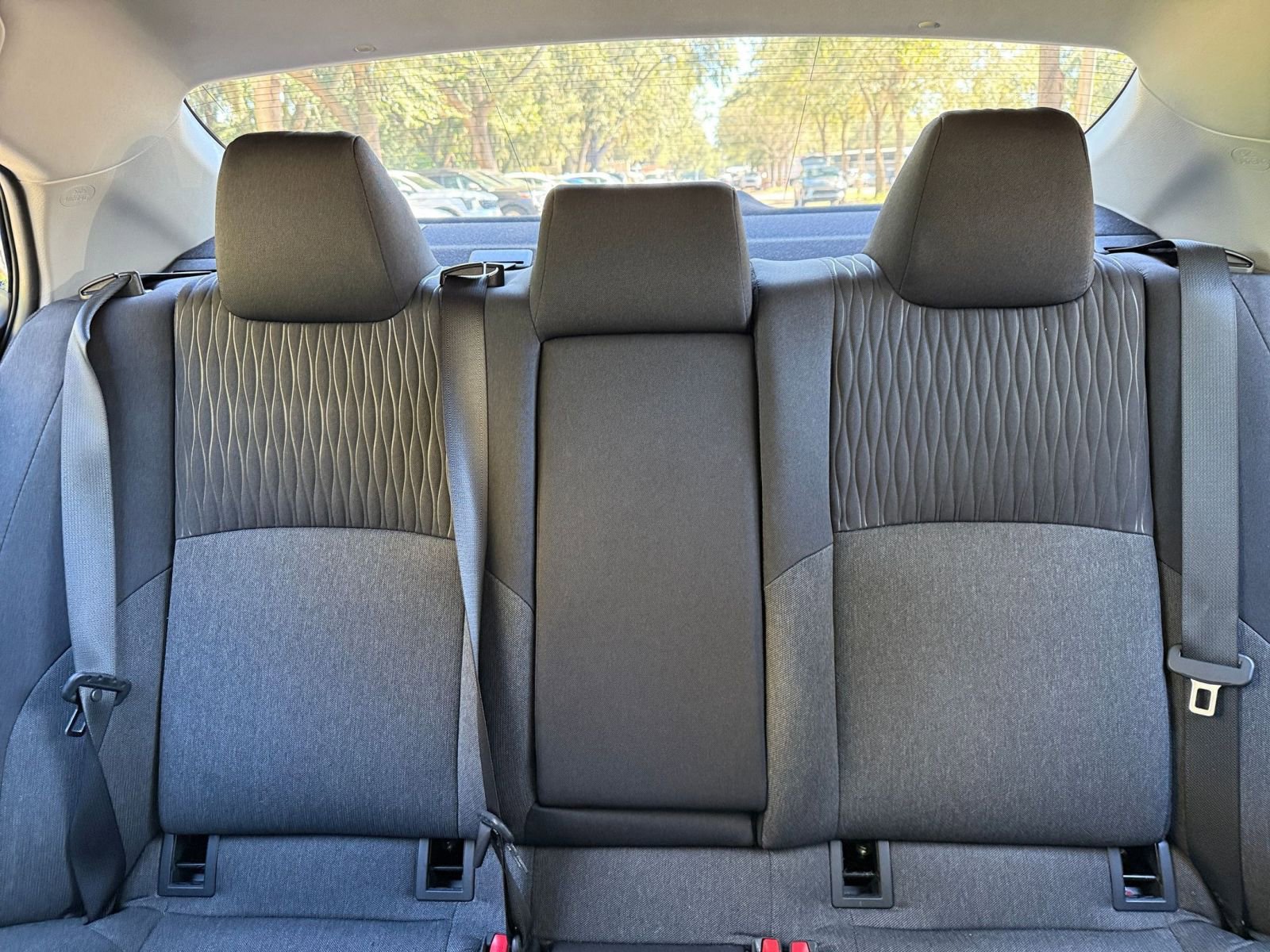 Thumbnail: 2025 Toyota Camry - 32