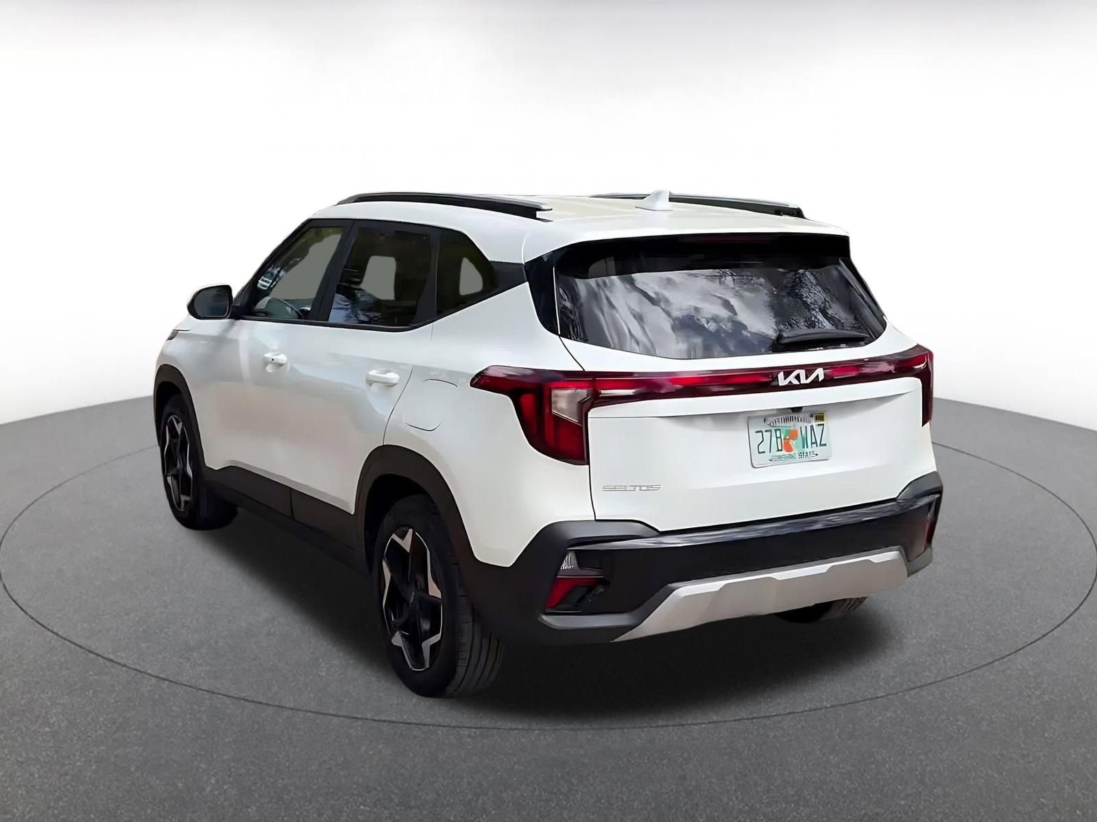 Thumbnail: 2025 Kia Seltos - 11