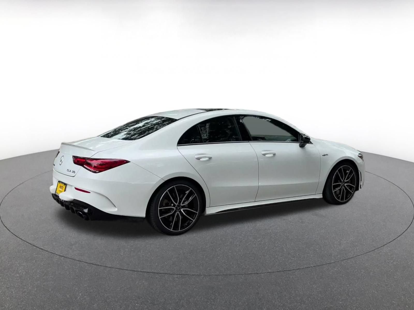Thumbnail: 2022 Mercedes-Benz CLA - 15