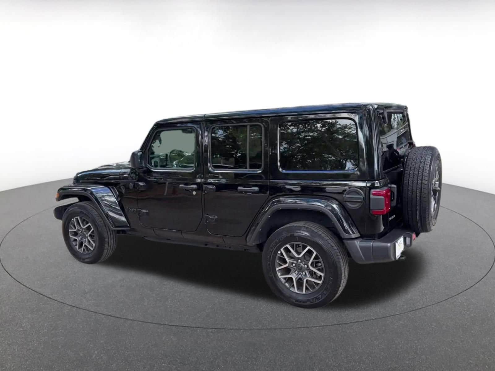 Thumbnail: 2025 Jeep Wrangler - 10