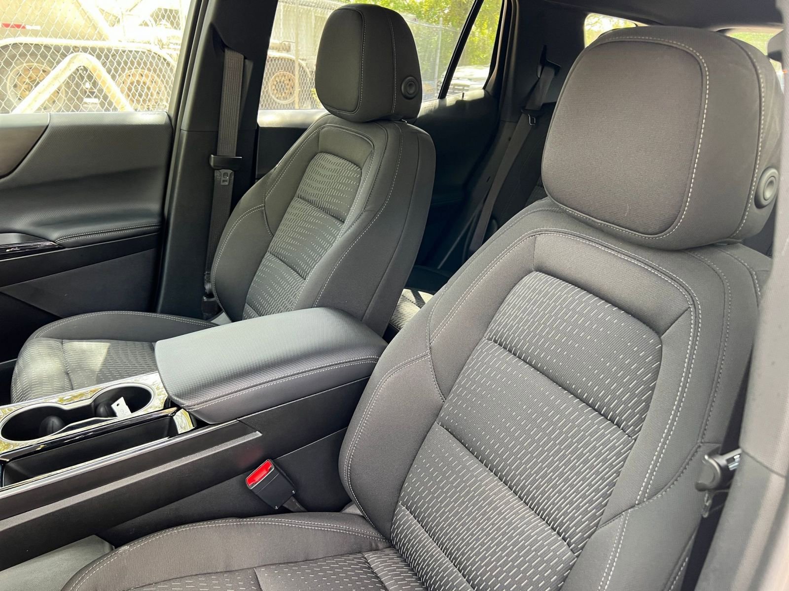 Thumbnail: 2025 Chevrolet Equinox - 33