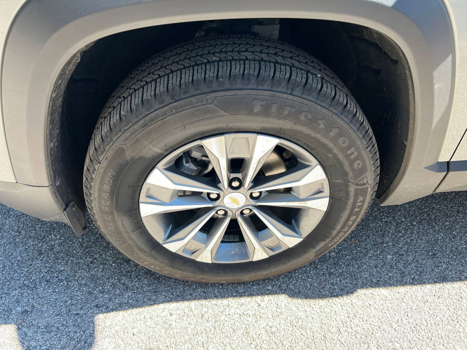 Thumbnail: 2025 Chevrolet Equinox - 23