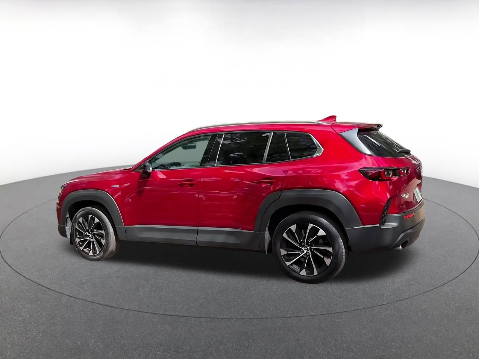 Thumbnail: 2025 Mazda CX-50 - 10