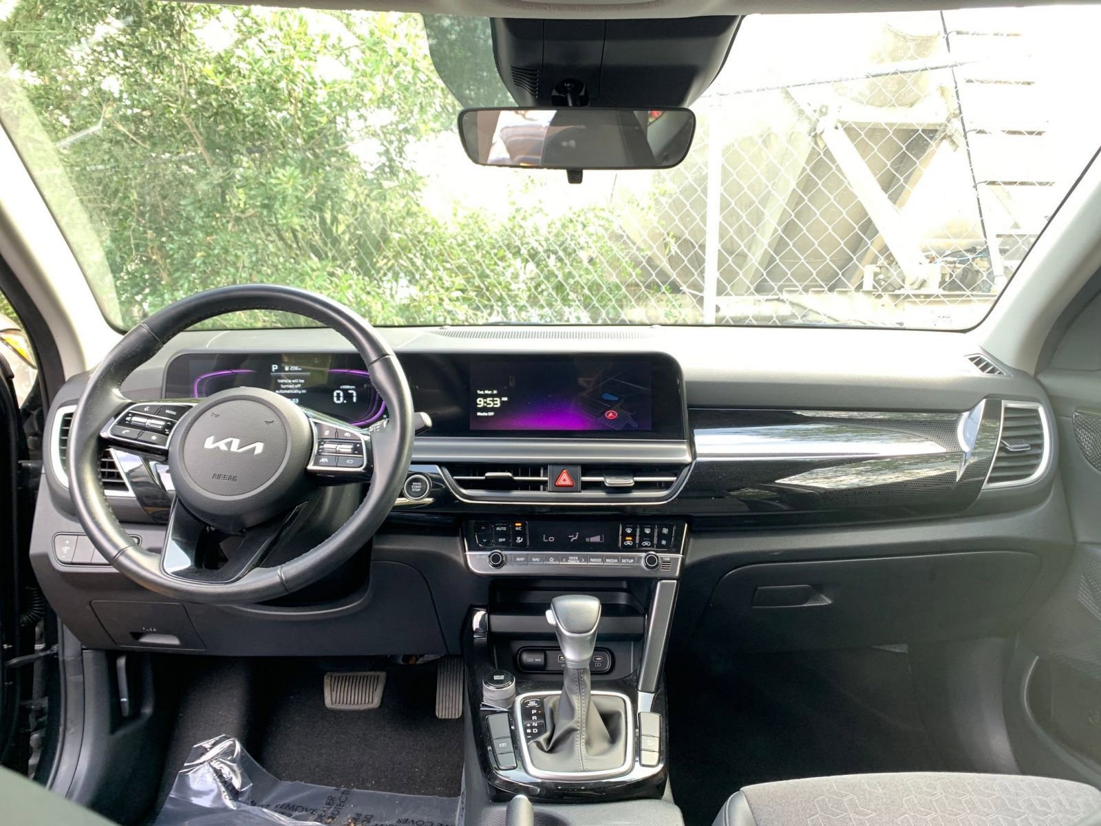 Thumbnail: 2025 Kia Seltos - 33