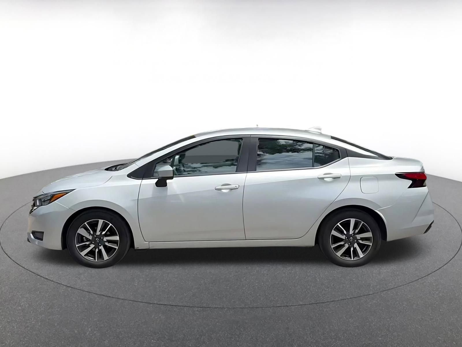 Thumbnail: 2025 Nissan Versa - 9