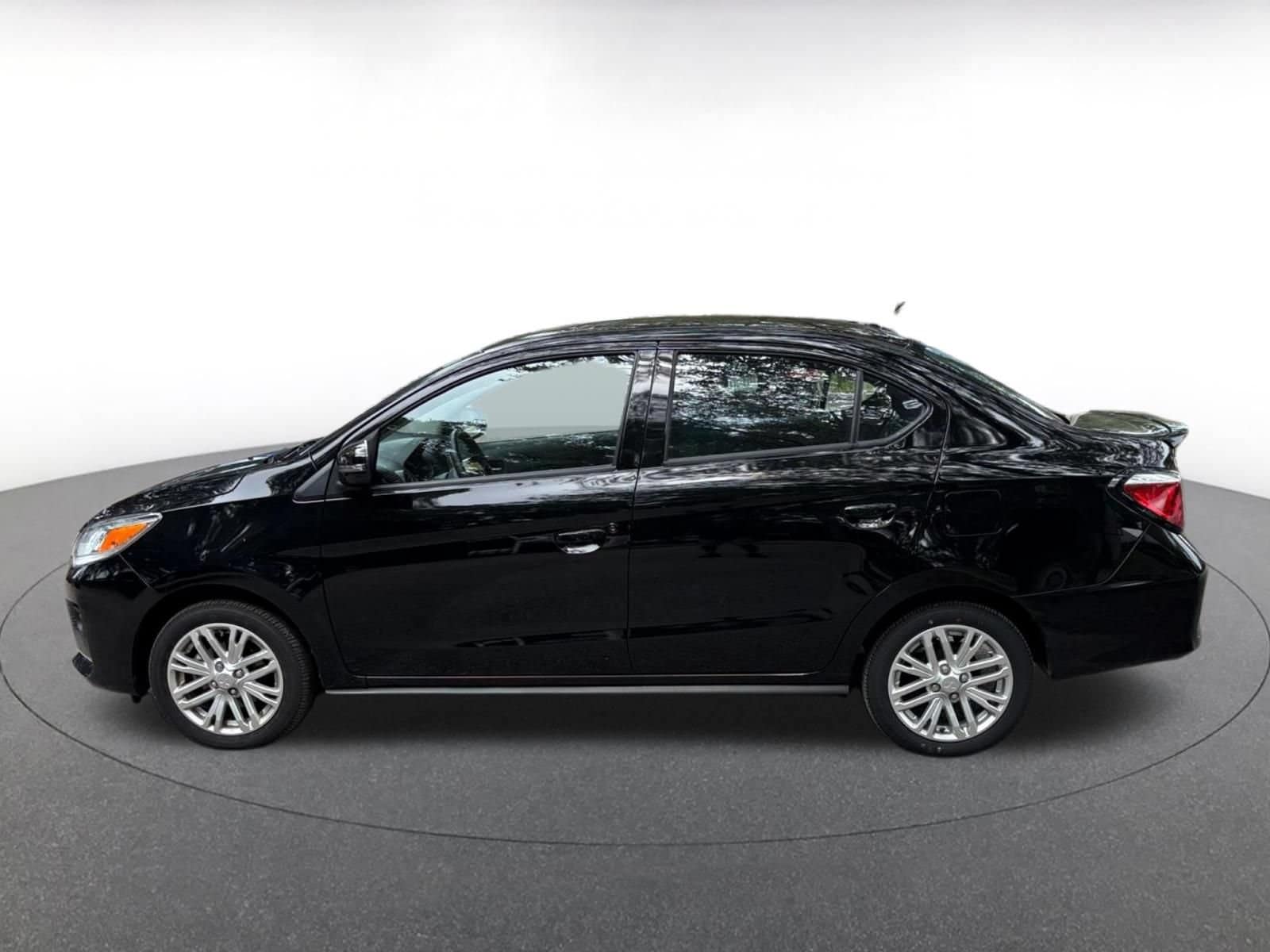 Thumbnail: 2024 Mitsubishi Mirage G4 - 4
